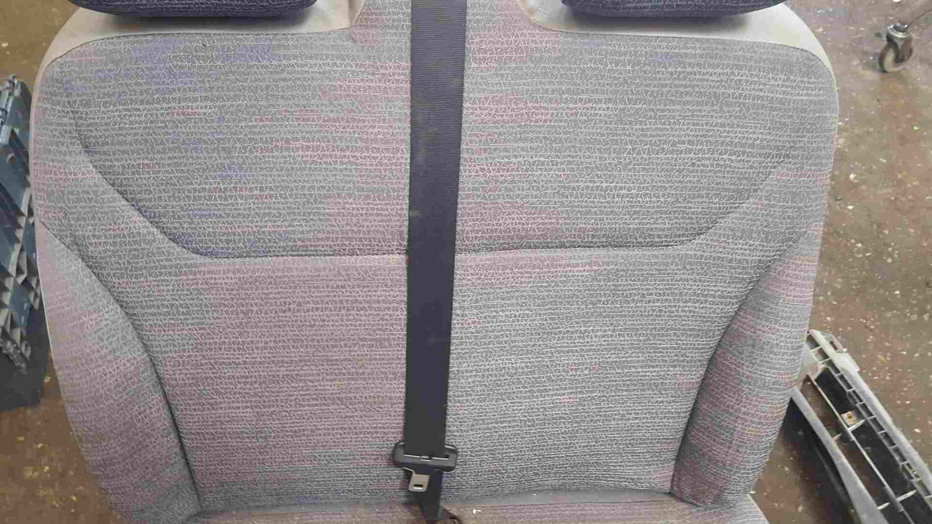 Thumb 3 Renault Trafic MK2 2001-2014 Passengers Double Bench Seat No Rips 