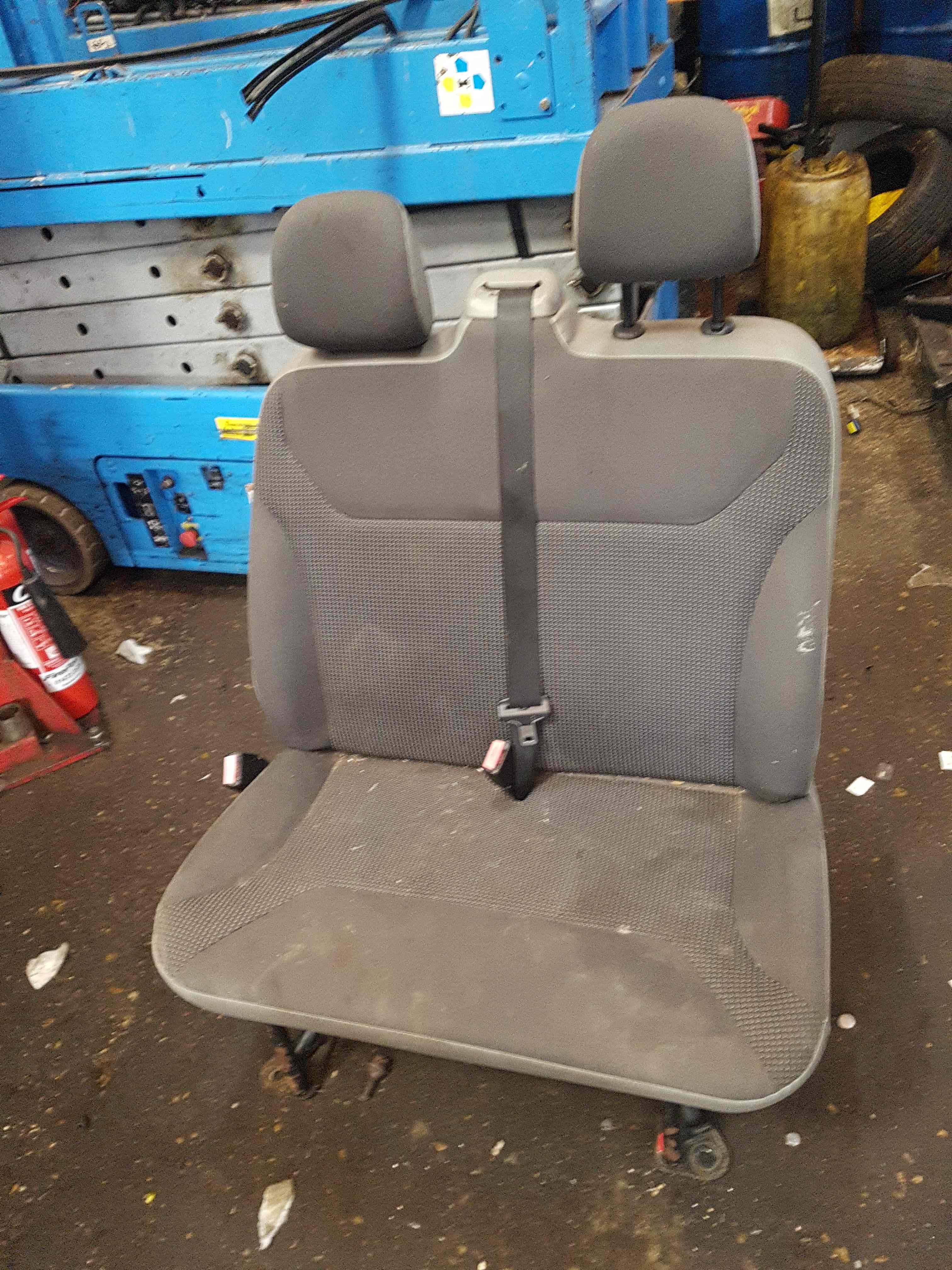 Thumb 6 Renault Trafic MK2 2001-2014 Passengers Double Bench Seat No Rips 