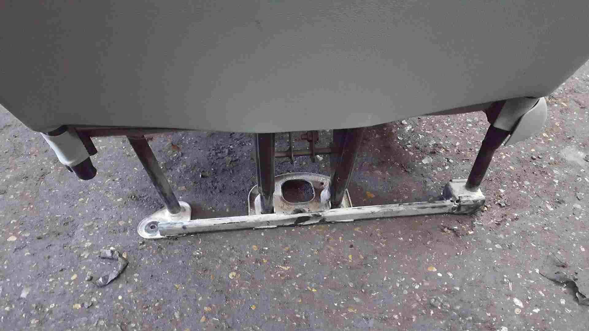 Thumb 7 Renault Trafic MK2 2001-2014 Passengers Double Bench Seat No Rips 