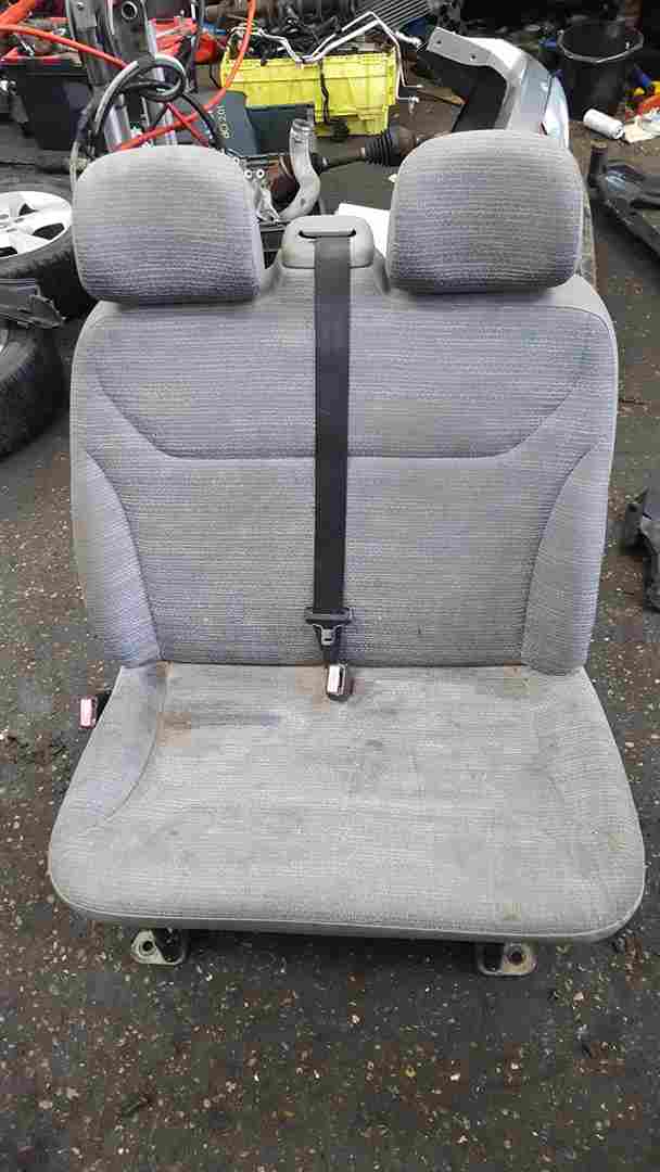 Thumb 9 Renault Trafic MK2 2001-2014 Passengers Double Bench Seat No Rips 