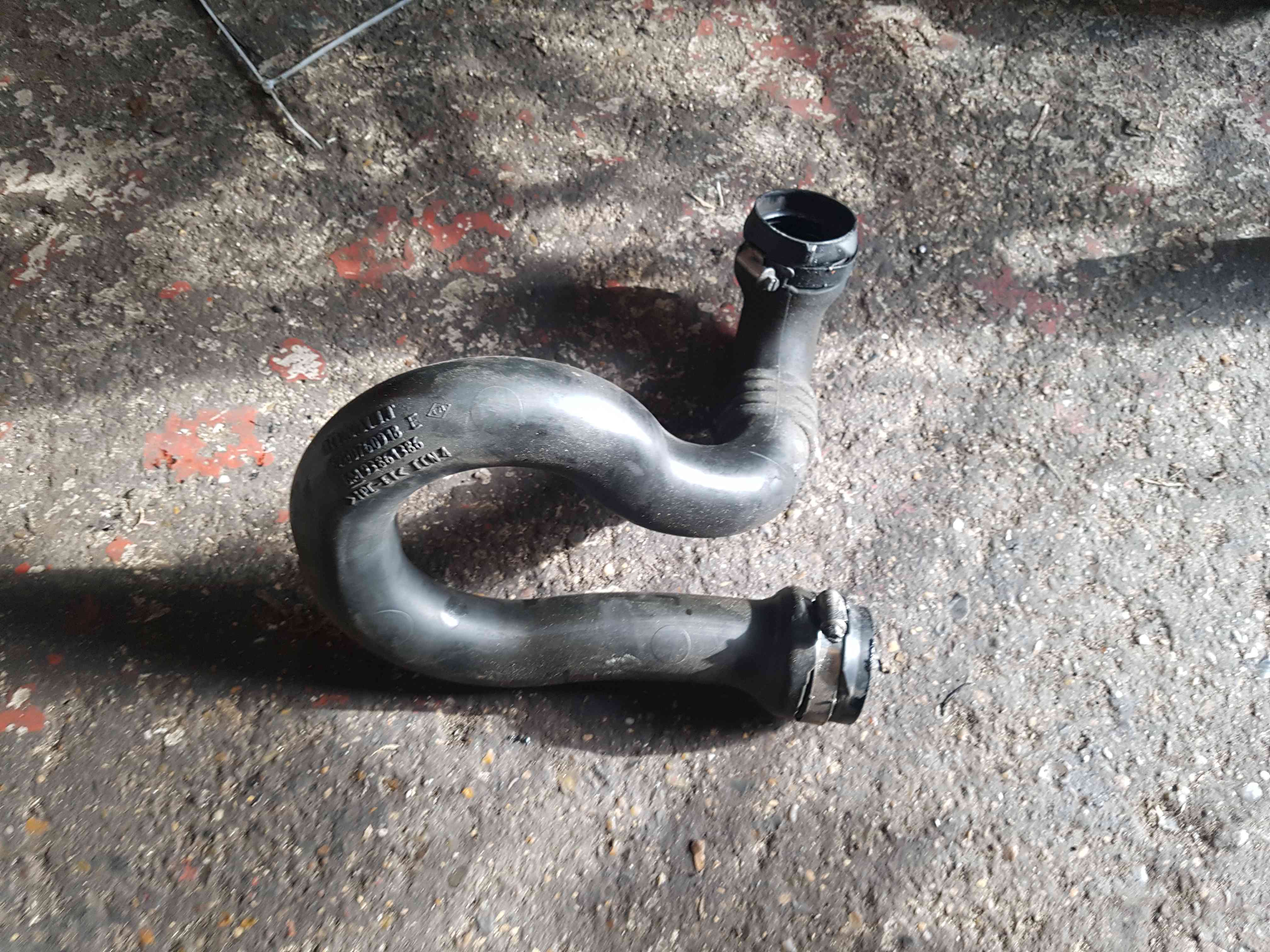 Thumb 6 Renault Trafic MK2 2006-2014 2.0 DCI Turbo To Intercooler Pipe Hose 8200760918