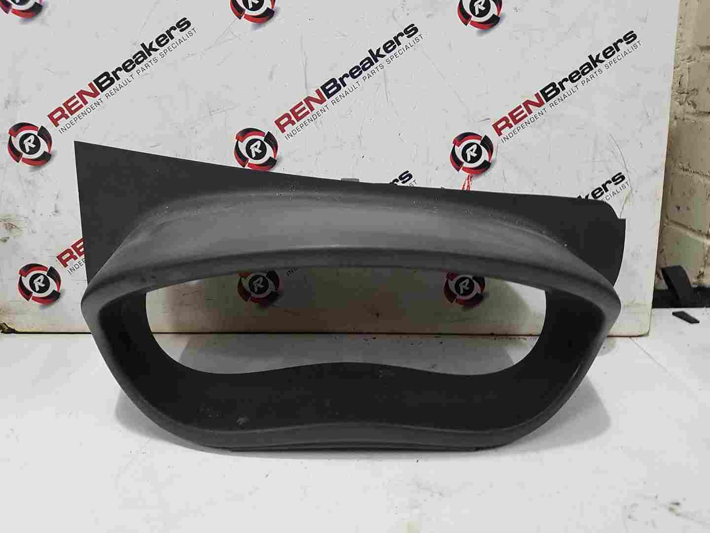 Thumb 4 Renault Trafic MK2 2006-2014 Instrument Panel Dials Clocks Surround Plastic Trim