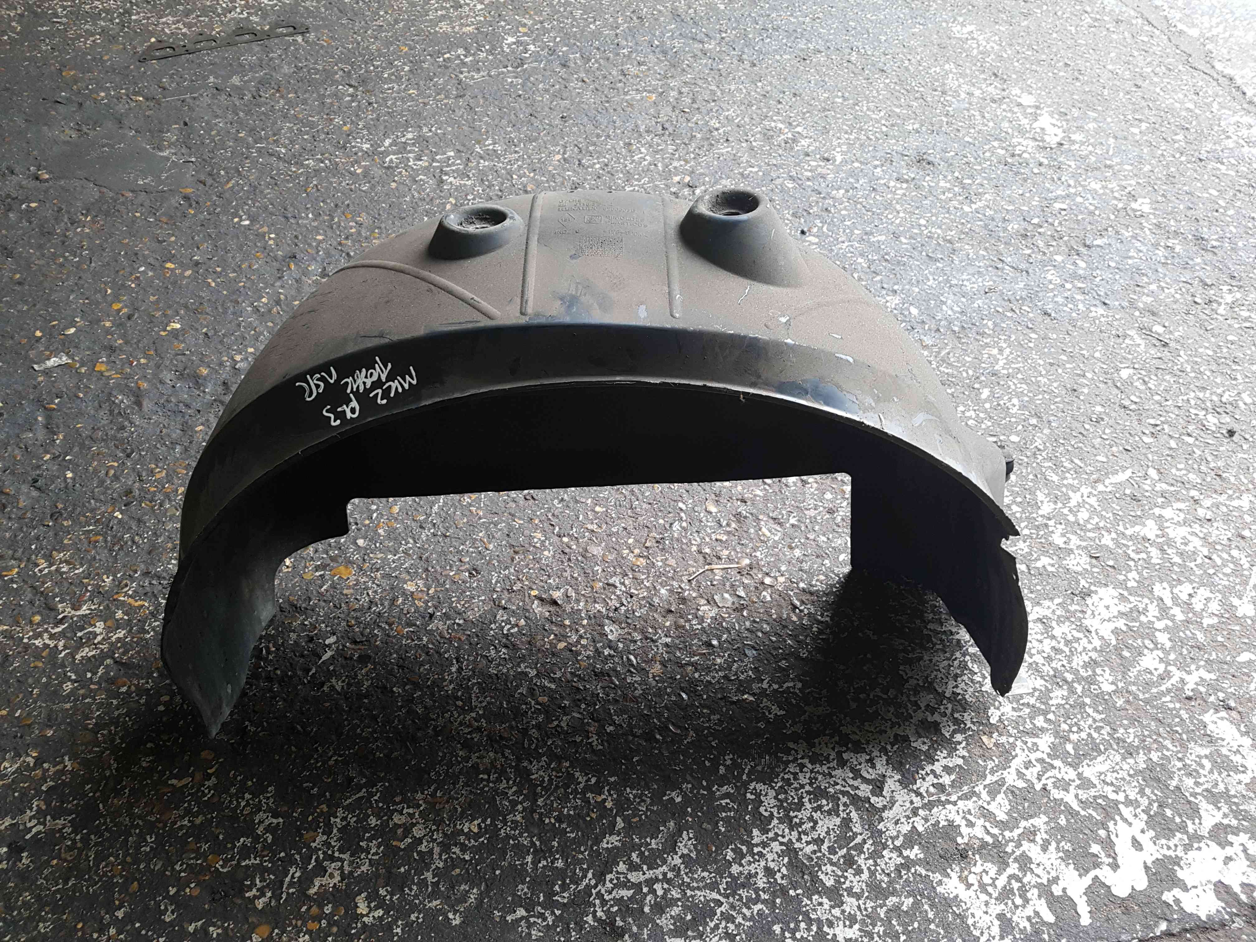 Thumb 2 Renault Trafic MK2 2006-2014 NSR Wheel Arch Liner Plastic Dust Cover 82000036019