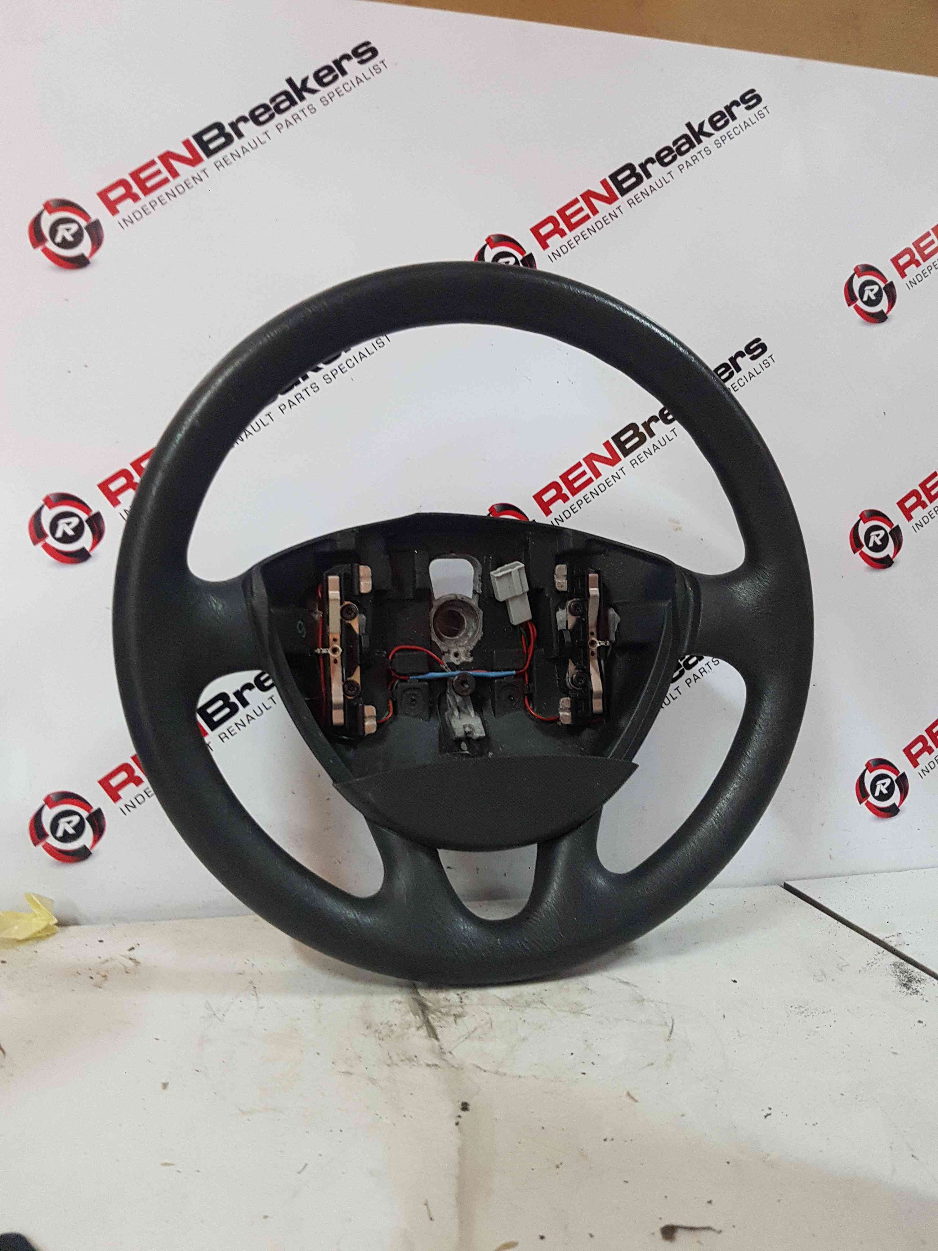 Thumb 2 Renault Trafic MK2 2006-2014 Steering Wheel  8200201344