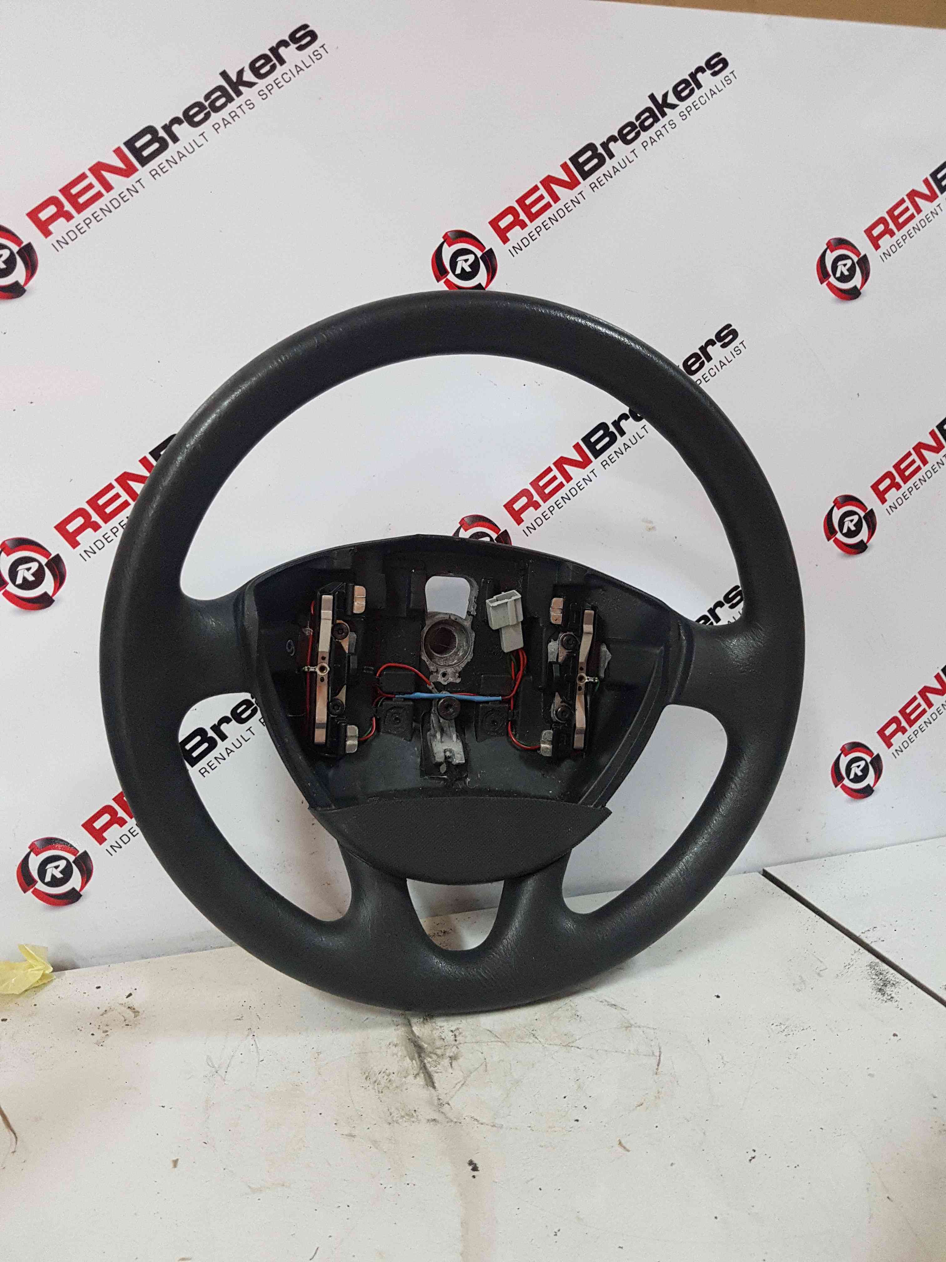 Thumb 12 Renault Trafic MK2 2006-2014 Steering Wheel  8200201344