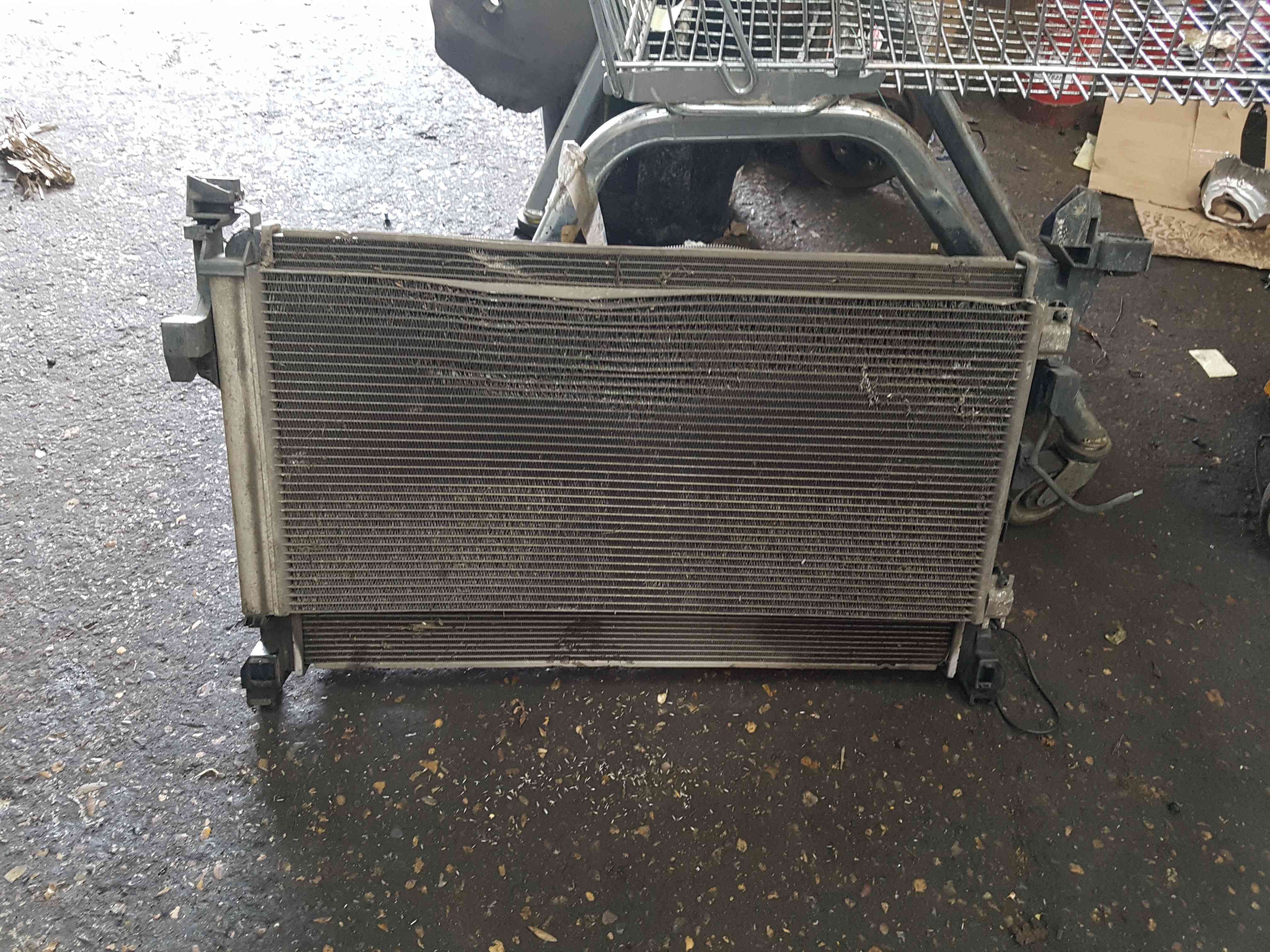 Thumb 2 Renault Trafic MK3 2014-2018 1.6  DCI Rad Pack Radiator