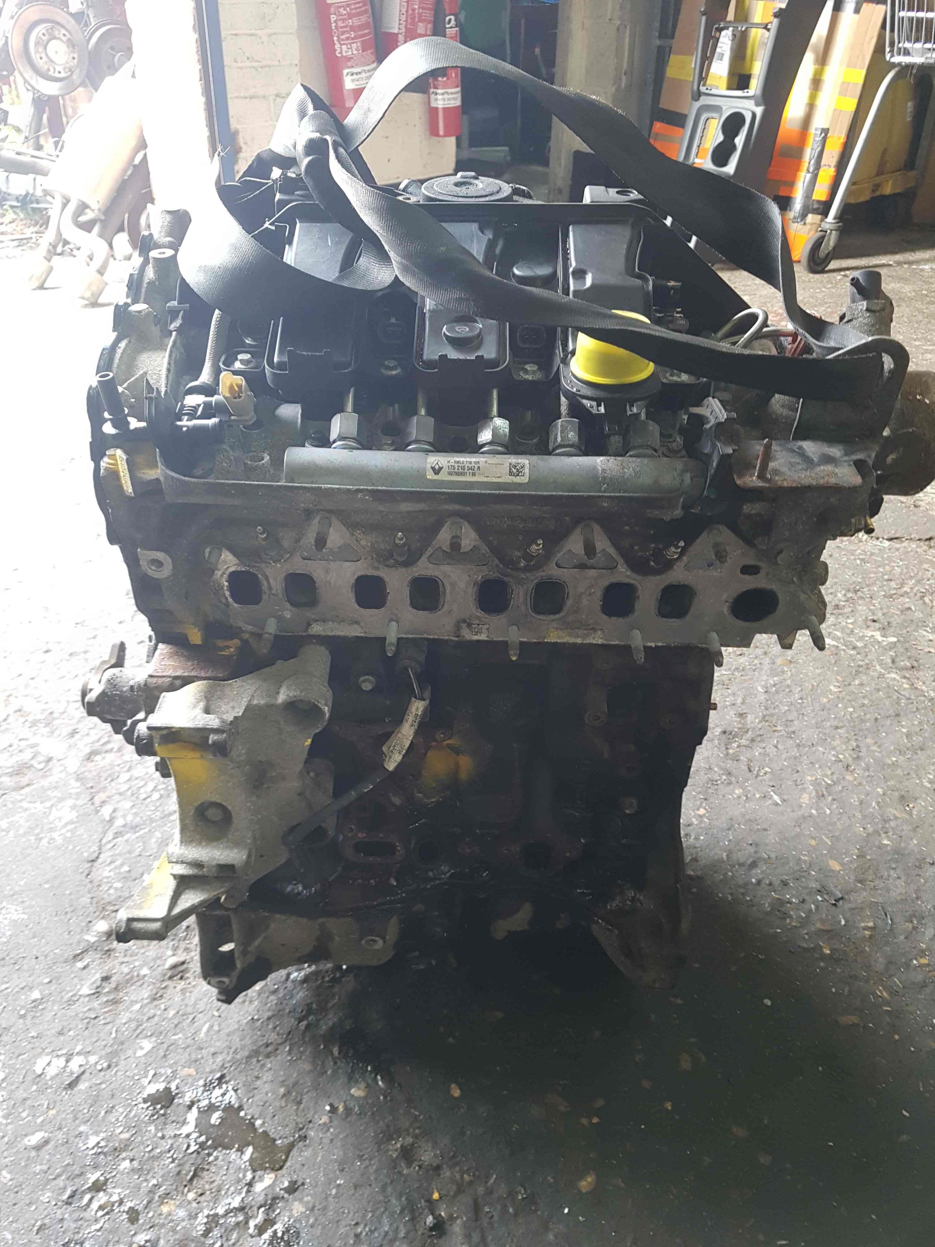 Thumb 4 Renault Trafic MK3 2014-2018 1.6 DCI Engine R9M 408  R9M408 89K SPARES OR REPAIR