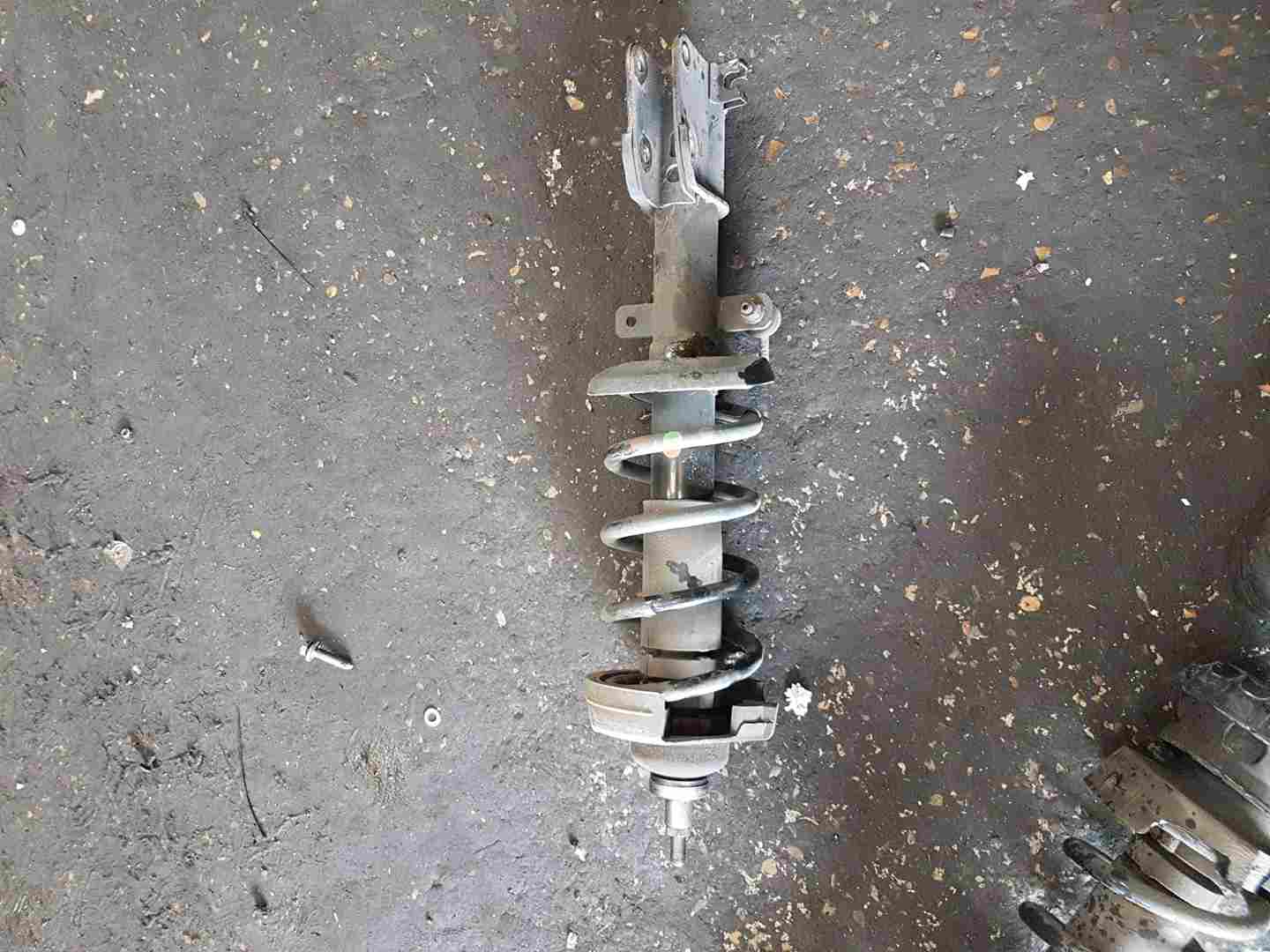 Thumb 2 Renault Trafic MK3 2014-2018 1.6 DCI Drivers OSF Front Spring Suspension LEG
