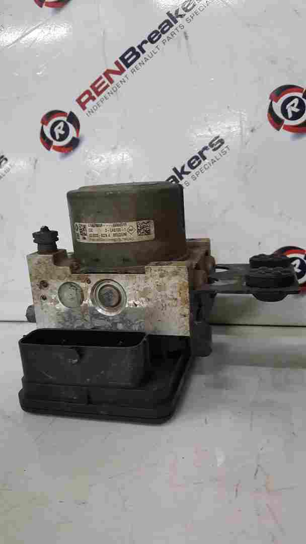 Thumb 6 Renault Trafic MK3 2014-2018 1.6 dCi Diesel ABS Pump Modulator 476607609R