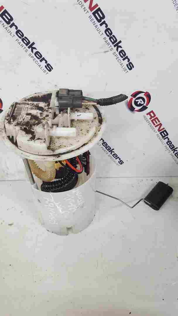 Thumb 4 Renault Trafic MK3 2014-2018 1.6 dCi Diesel Fuel Sender Sending Unit 172021036R