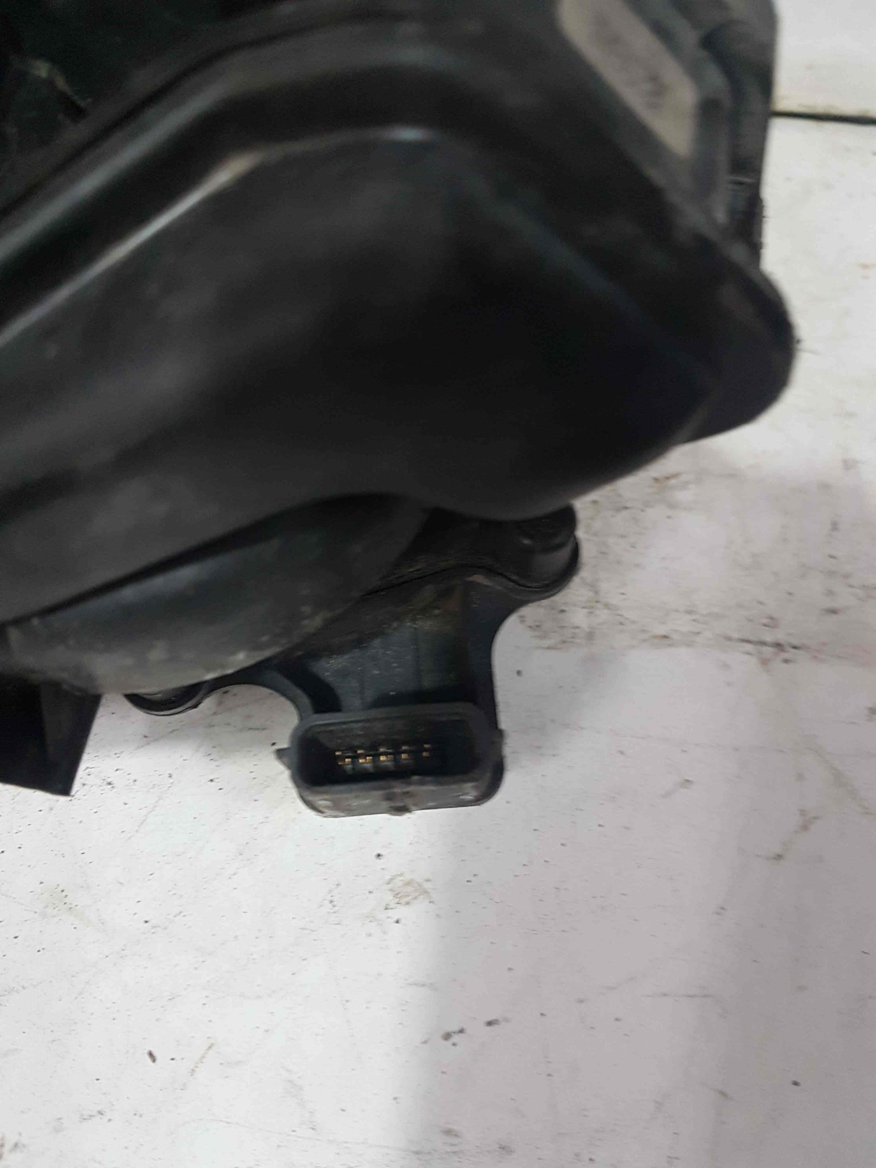 Thumb 3 Renault Trafic MK3 2014-2018 2.0 DCI Throttle Body 8201374868