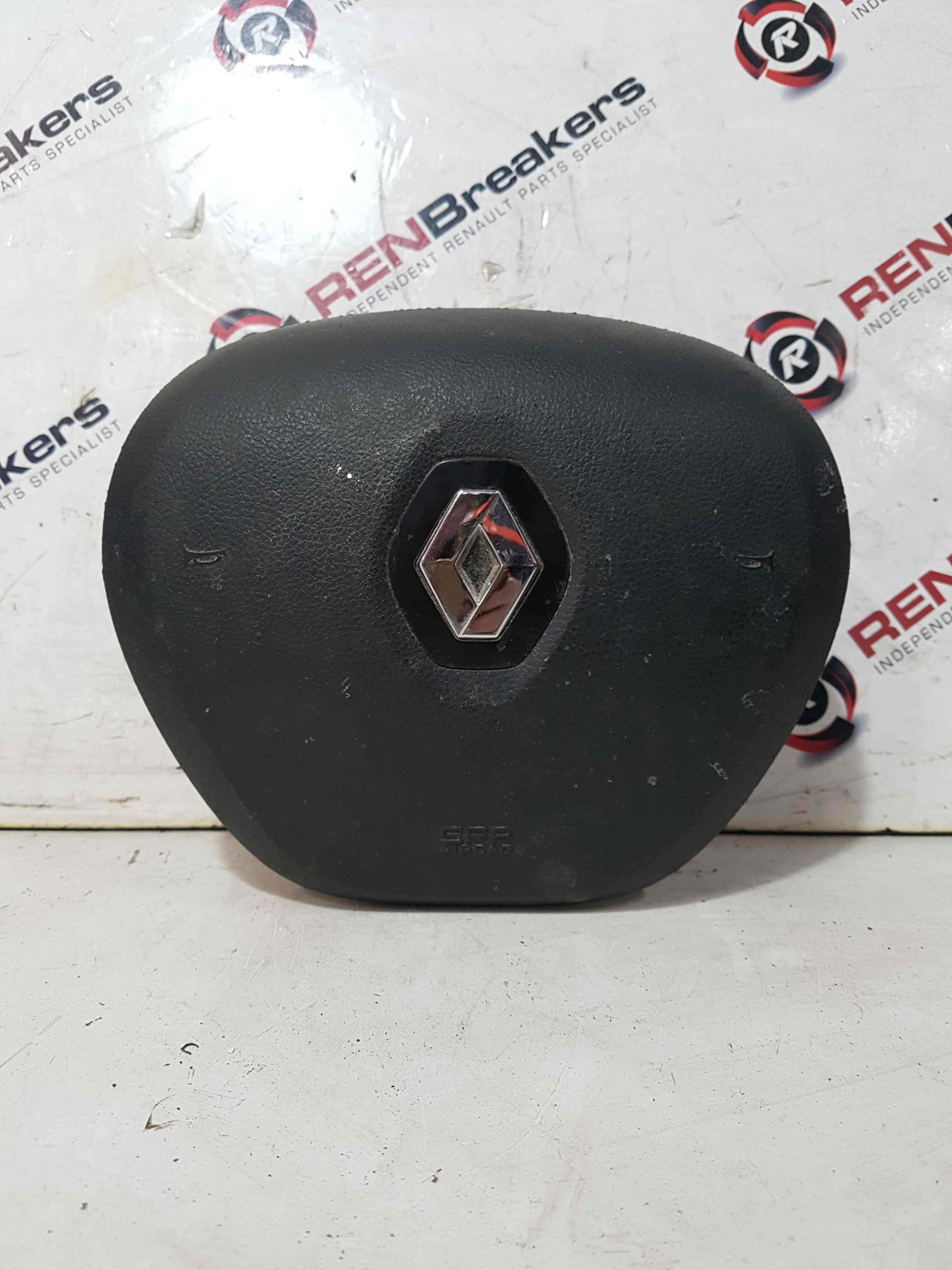 Renault Trafic MK3 2014-2018 OSF Aairbbag Driver Side Horn Button  985103942R
