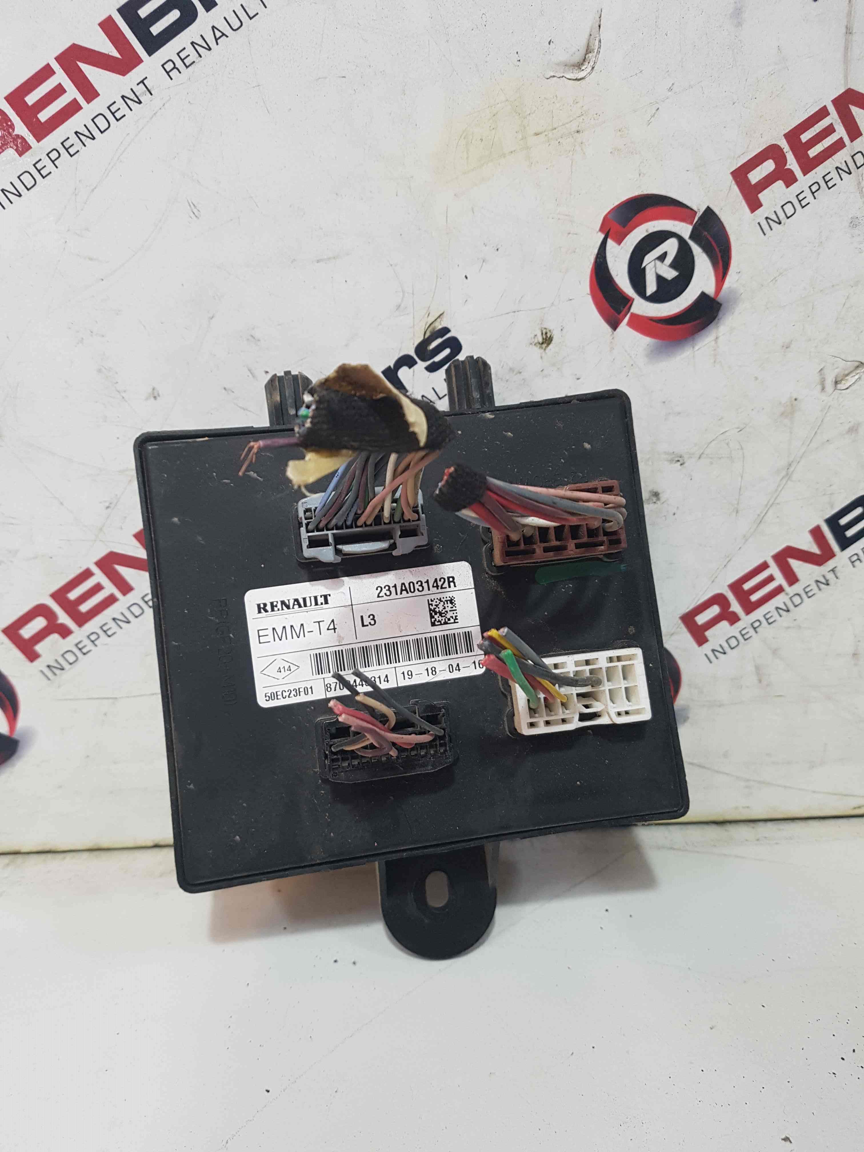 Renault Trafic MK3 2014-2018 BCM Body Control Module Unit ECU 231A03142R