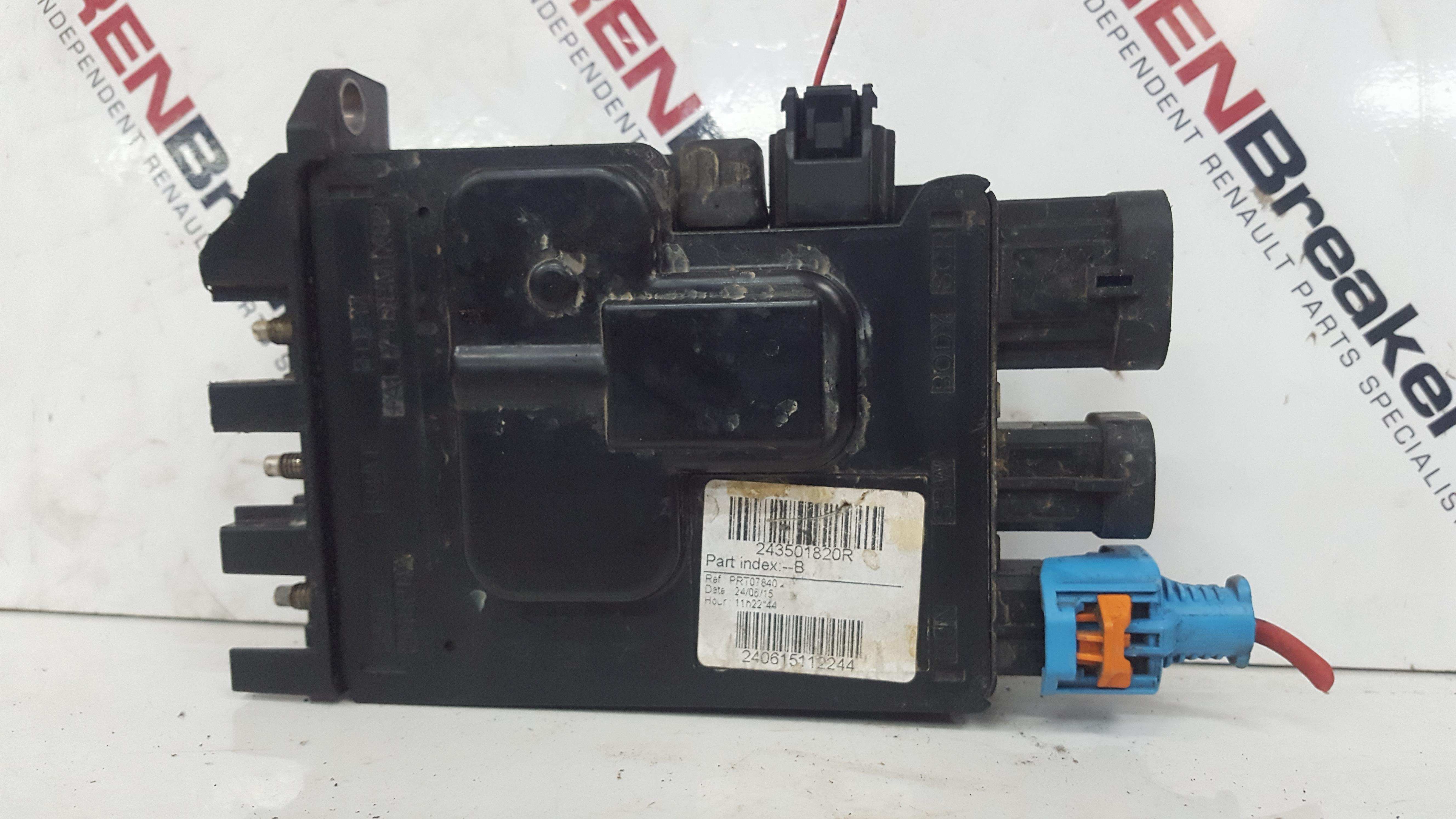 Renault Trafic MK3 Fuse BOX Terminal 243501820R - Store - Renault Breakers - Used Renault Car Parts & Spares Specialist