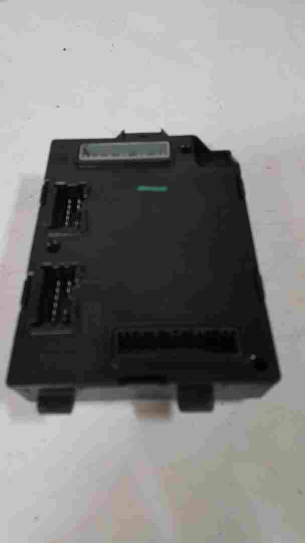 Thumb 2 Renault Trafic MK3 2014-2018 Body Control Module 2320679