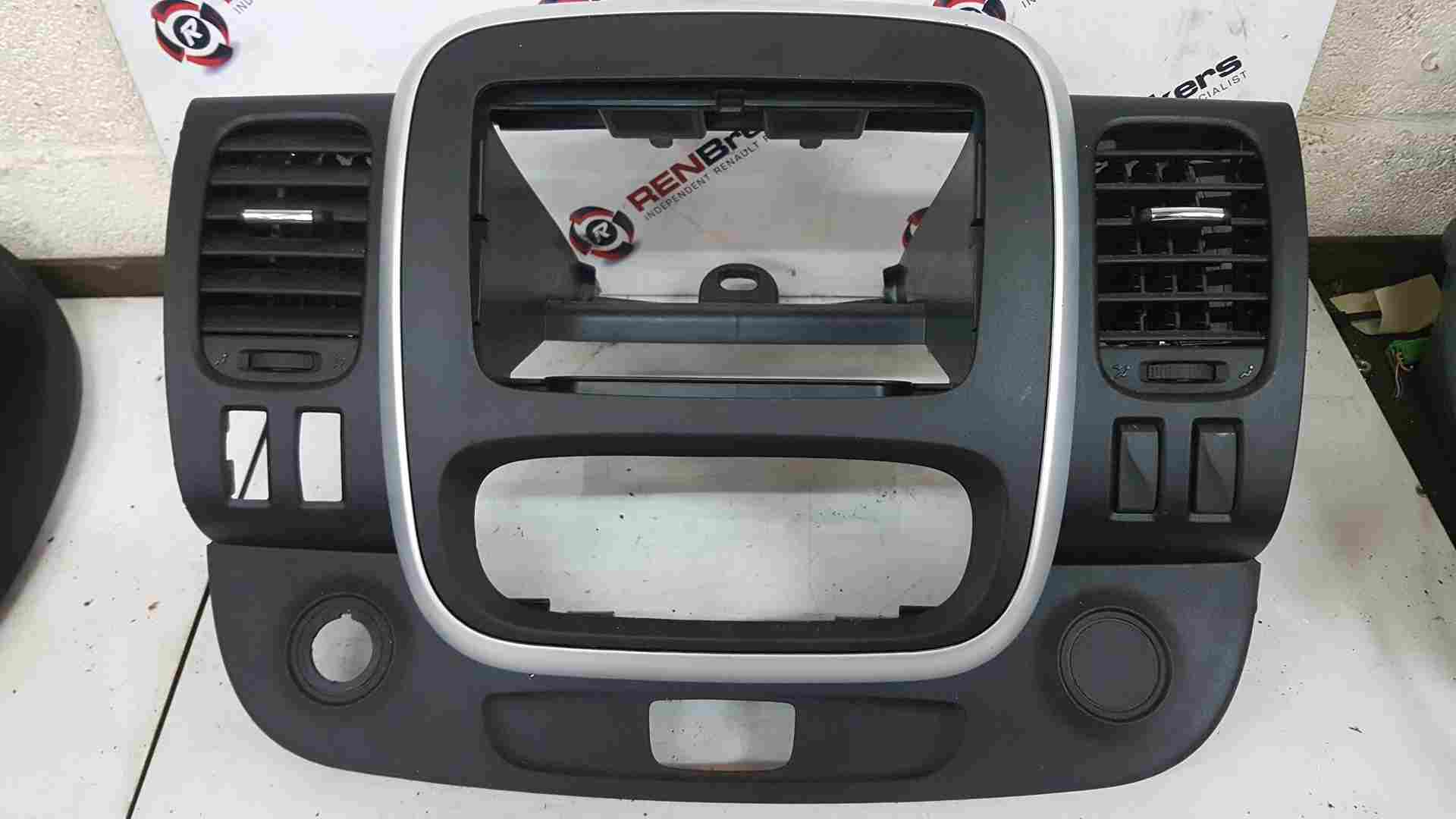 Thumb 4 Renault Trafic MK3 2014-2018 Centre Console + AIR Vents Media Display Bezel