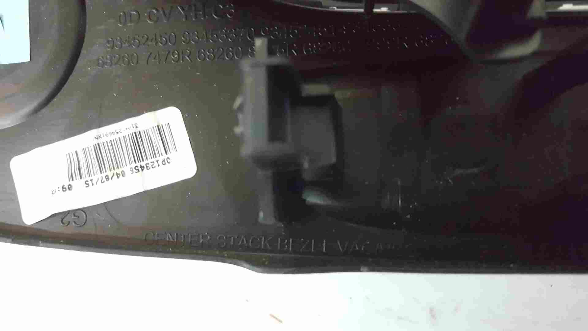 Thumb 6 Renault Trafic MK3 2014-2018 Centre Console + AIR Vents Media Display Bezel