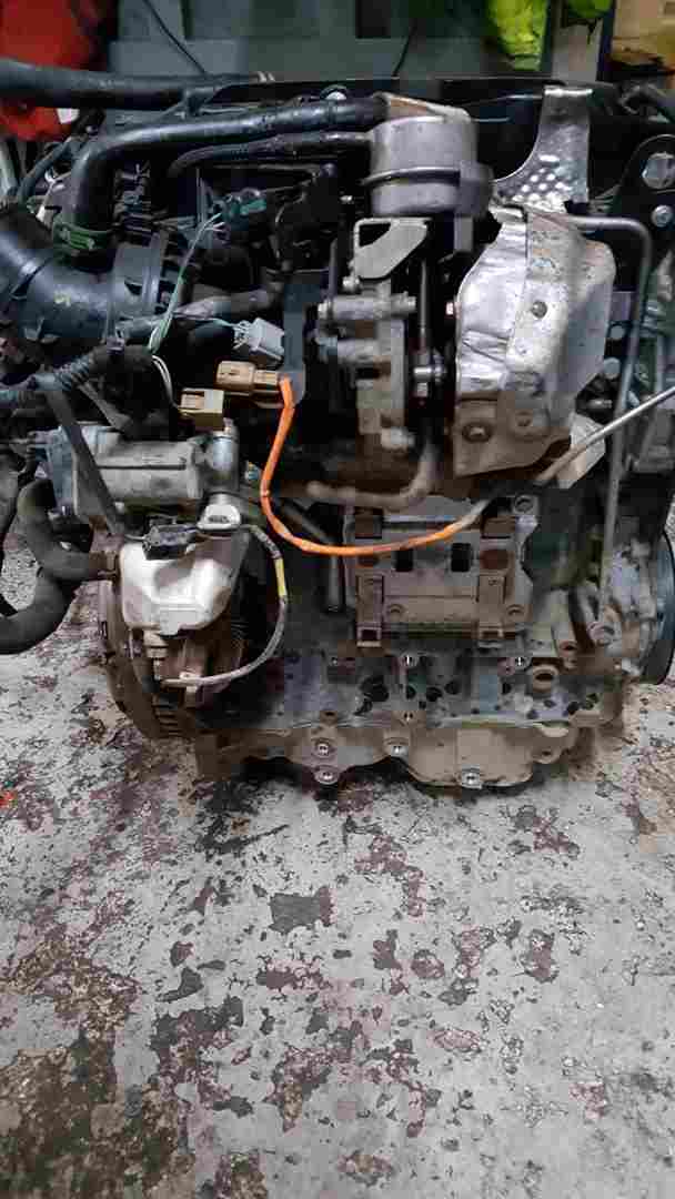 Thumb 6 Renault Trafic MK3 2014-2018 Complete 1.6 dCi Diesel R9M408 Engine