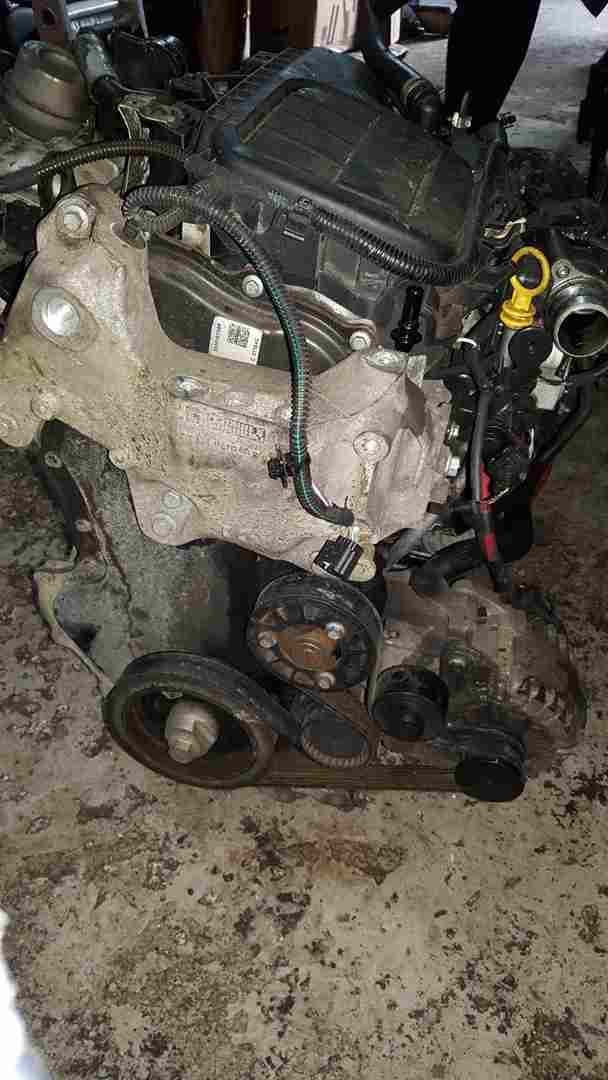 Thumb 9 Renault Trafic MK3 2014-2018 Complete 1.6 dCi Diesel R9M408 Engine