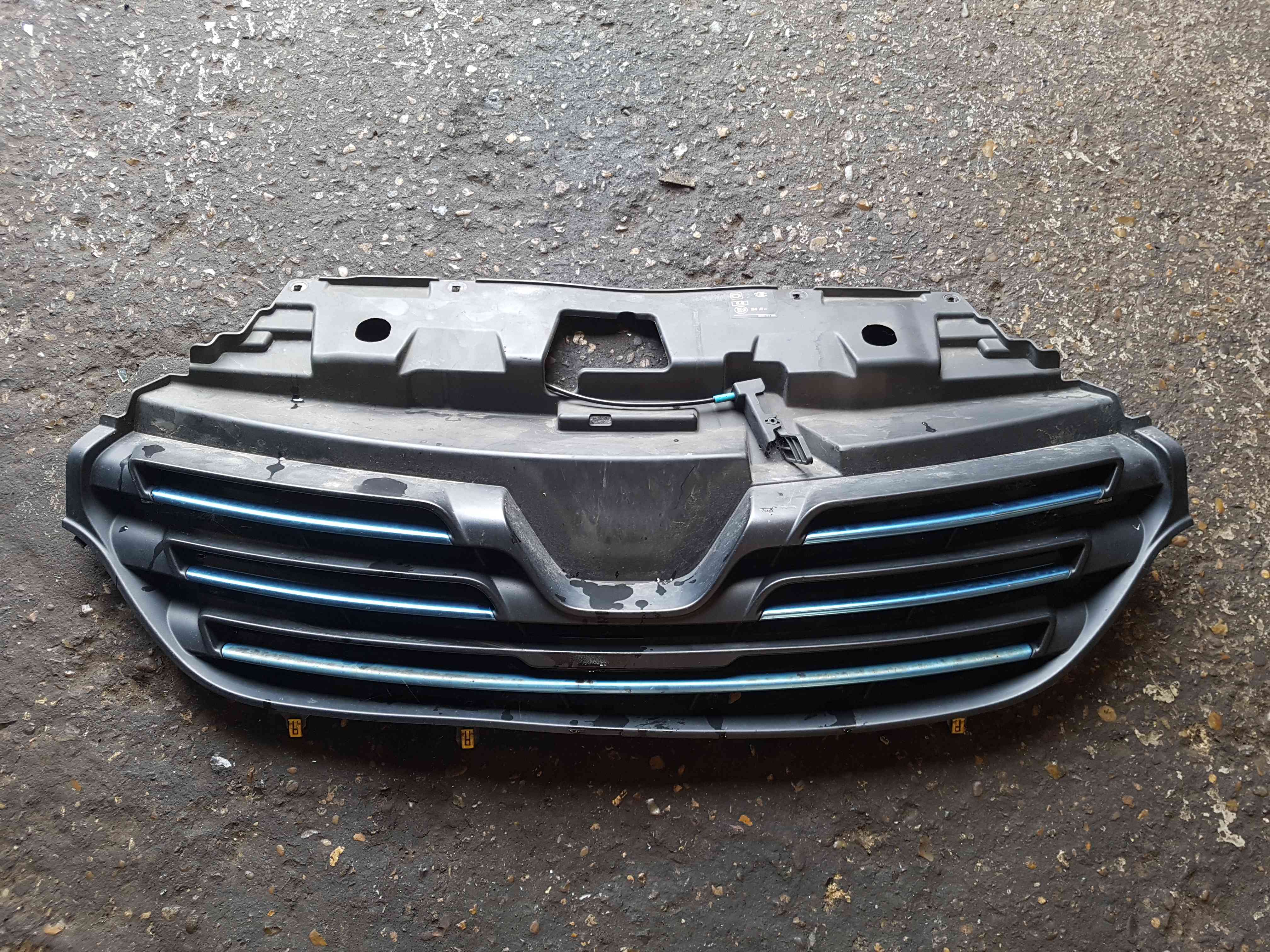 Thumb 2 Renault Trafic MK3 2014-2018 Complete Front TOP Grill 8200721895