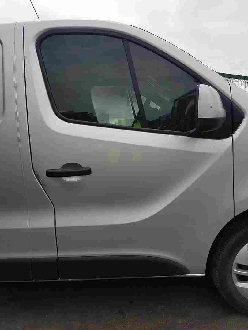 Thumb 2 Renault Trafic MK3 2014-2018 Drivers OSF Front Door Silver Ted69 Dent