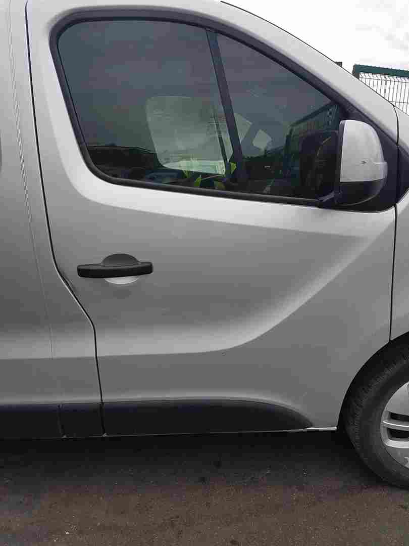 Renault Trafic MK3 2014-2018 Drivers OSF Front Door Silver Ted69 Dent