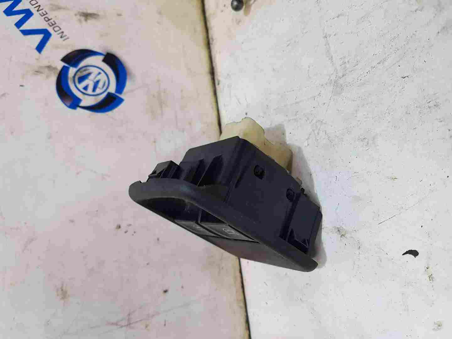 Thumb 2 Renault Trafic MK3 2014-2018 Drivers OSF Front Electric Window Switch 254117915R