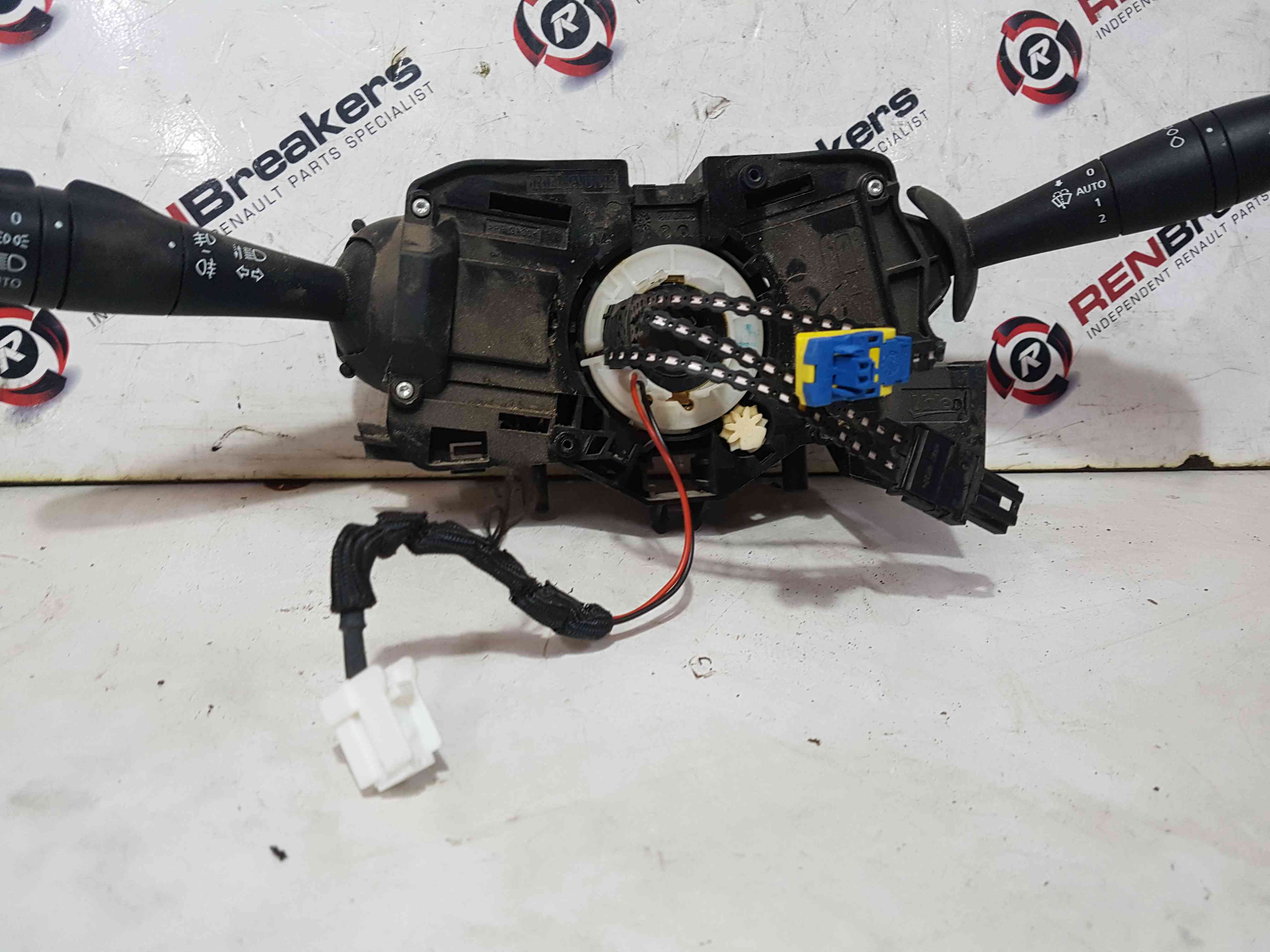 Thumb 6 Renault Trafic MK3 2014-2018 Drivers Stalks Clock Spring Squib Volume 