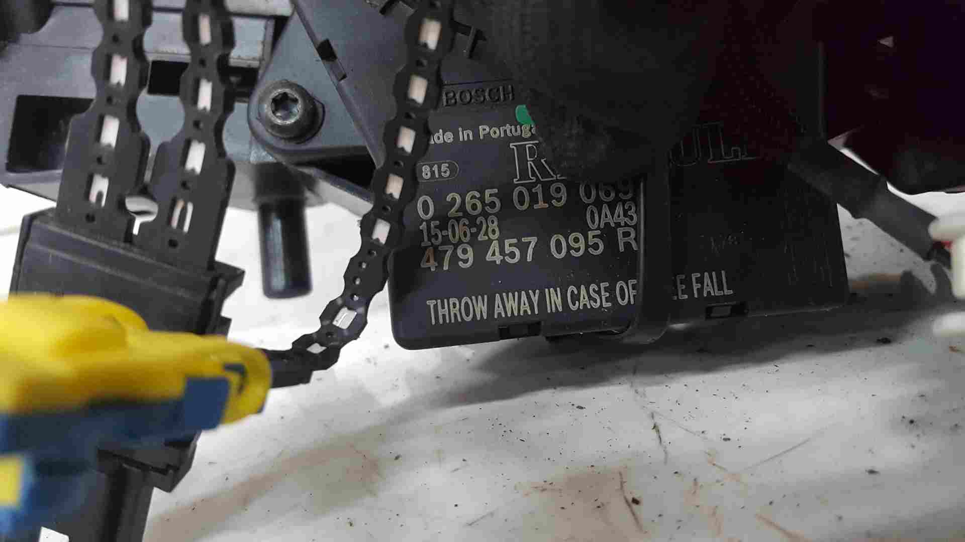 Thumb 5 Renault Trafic MK3 2014-2018 Drivers Stalks Clock Spring Squib Volume 255670610R
