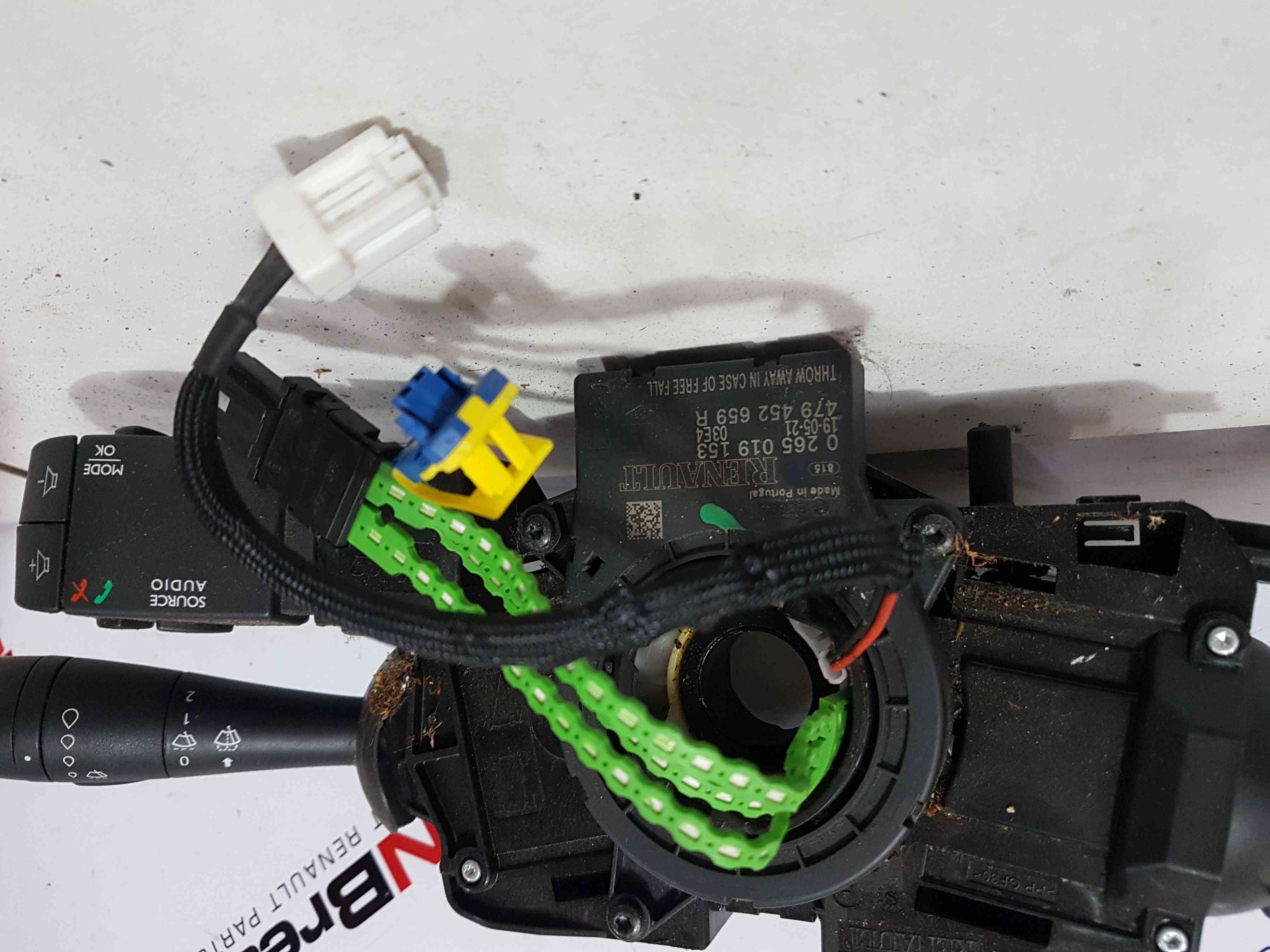 Thumb 7 Renault Trafic MK3 2014-2018 Drivers Stalks Clock Spring Squib Volume 255671409r