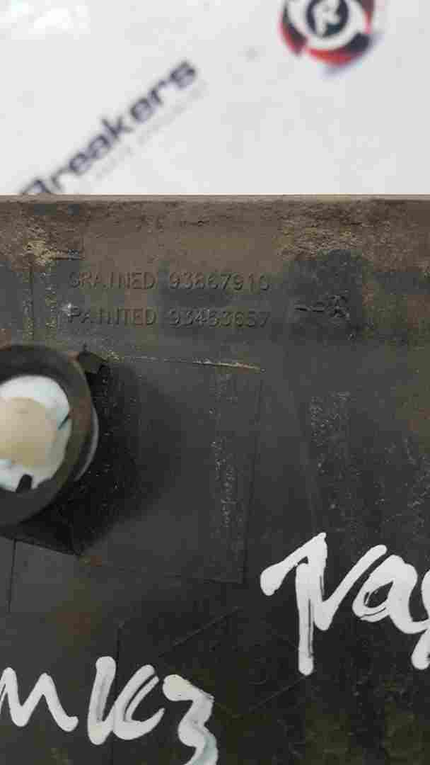 Thumb 5 Renault Trafic MK3 2014-2018 Exterior Body Trim 93867910 NSF