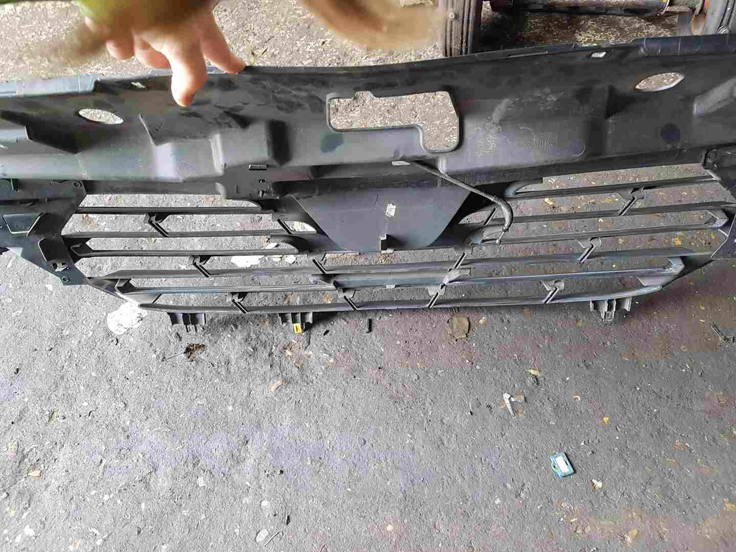 Thumb 9 Renault Trafic MK3 2014-2018 Front Bumper Grille Grill Blue Trim 101999648R
