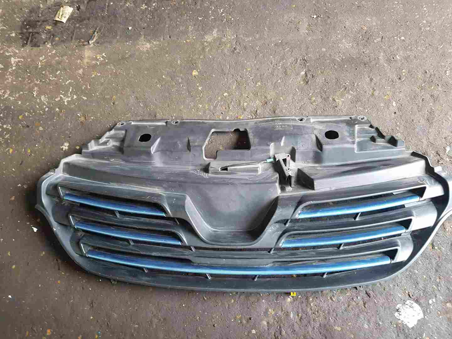 Thumb 10 Renault Trafic MK3 2014-2018 Front Bumper Grille Grill Blue Trim 101999648R