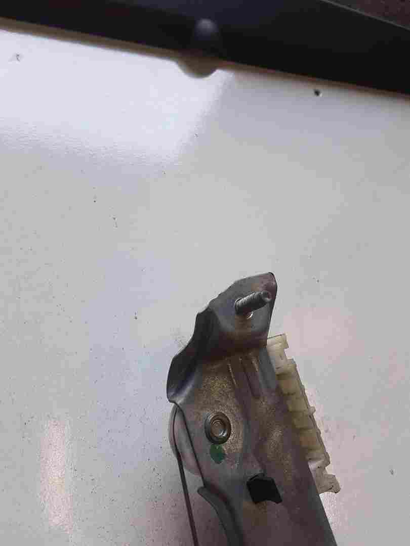 Thumb 5 Renault Trafic MK3 2014-2018 Front Driver Side Window Motor Regulator OSF 6pin