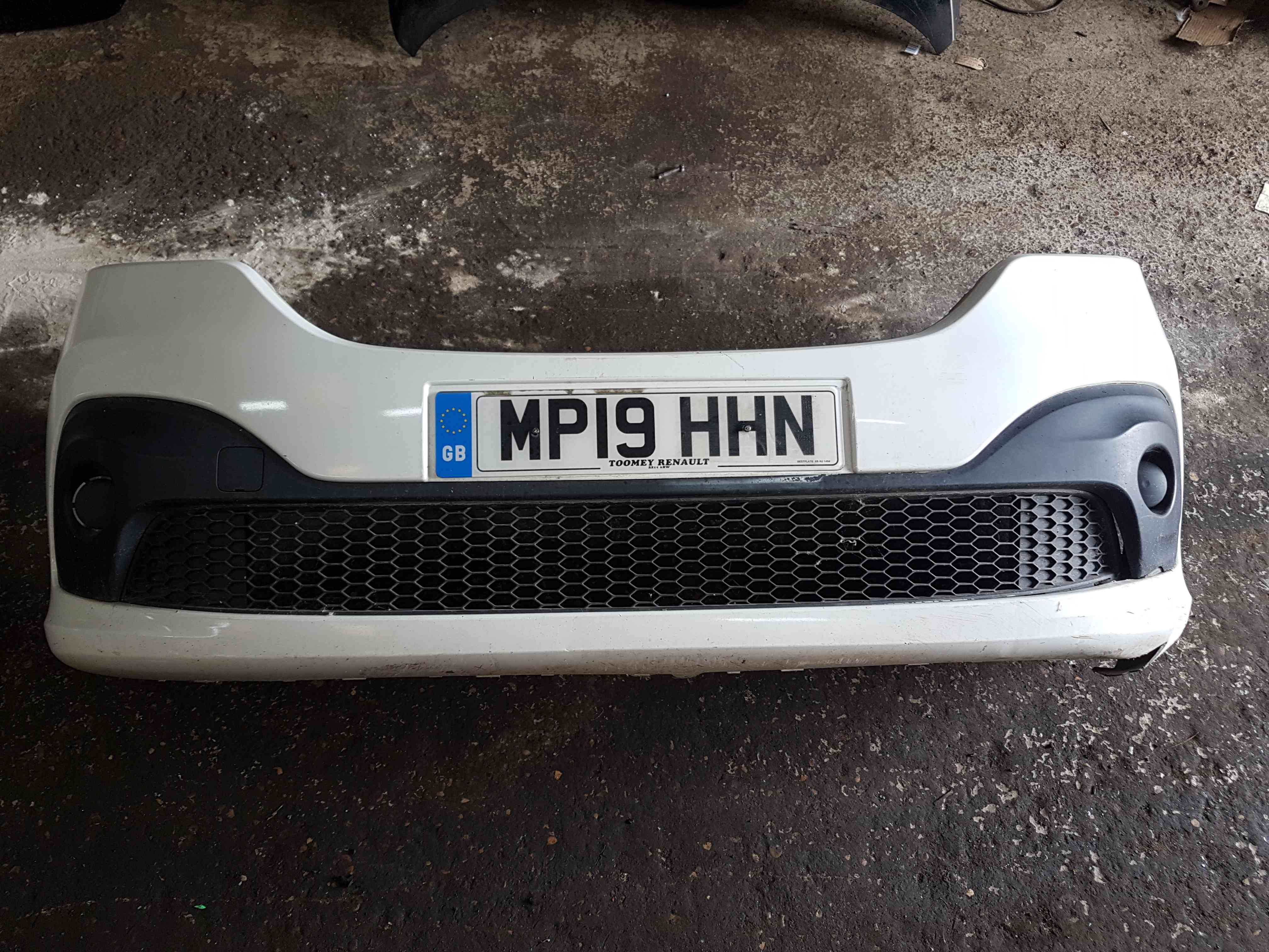 Thumb 10 Renault Trafic MK3 2014-2018 Front Bumper ICE White Ov369