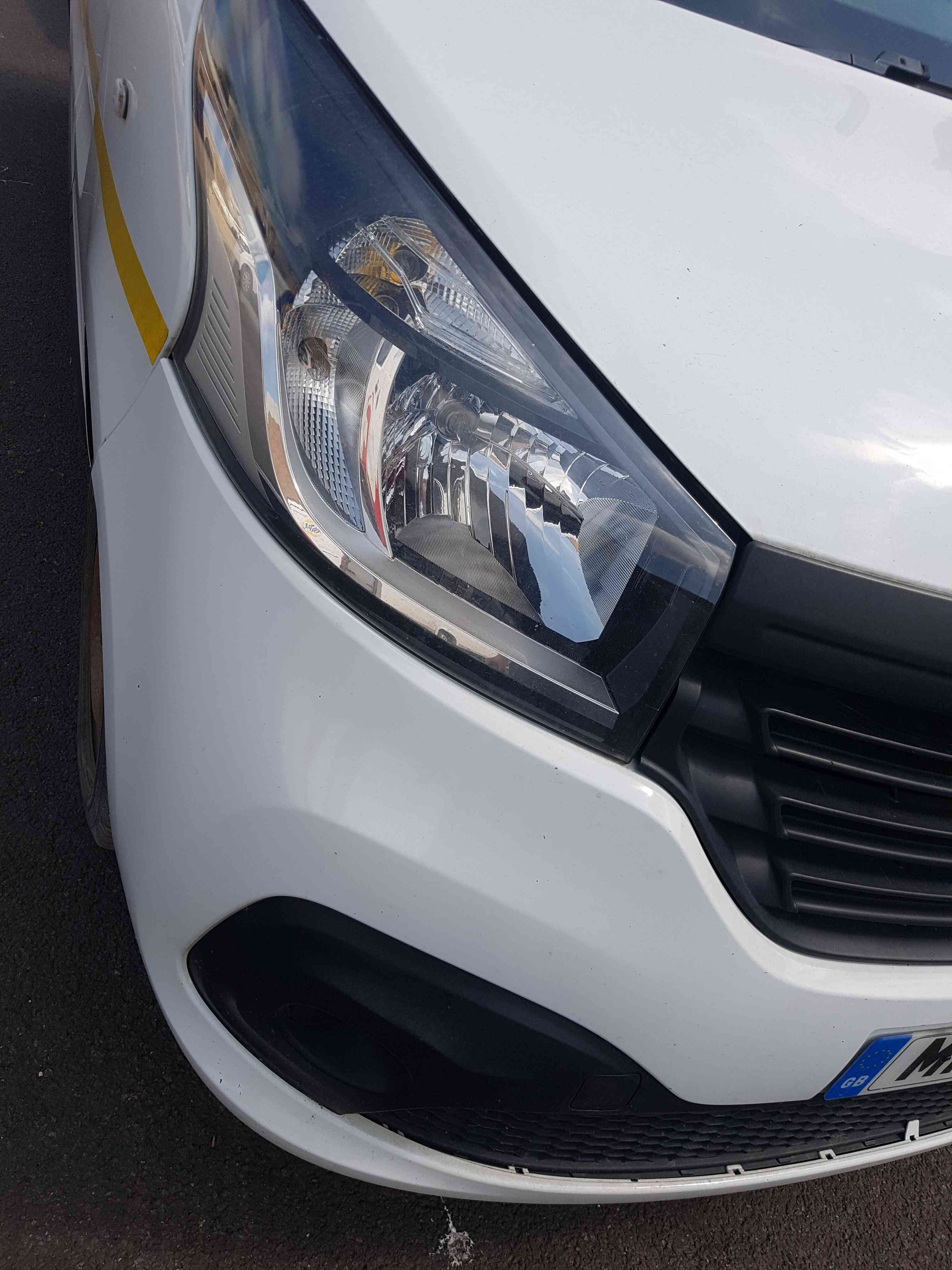 Thumb 7 Renault Trafic MK3 2014-2018 Front END Bumper Bonnet Wing Lighst ICE White Ov369