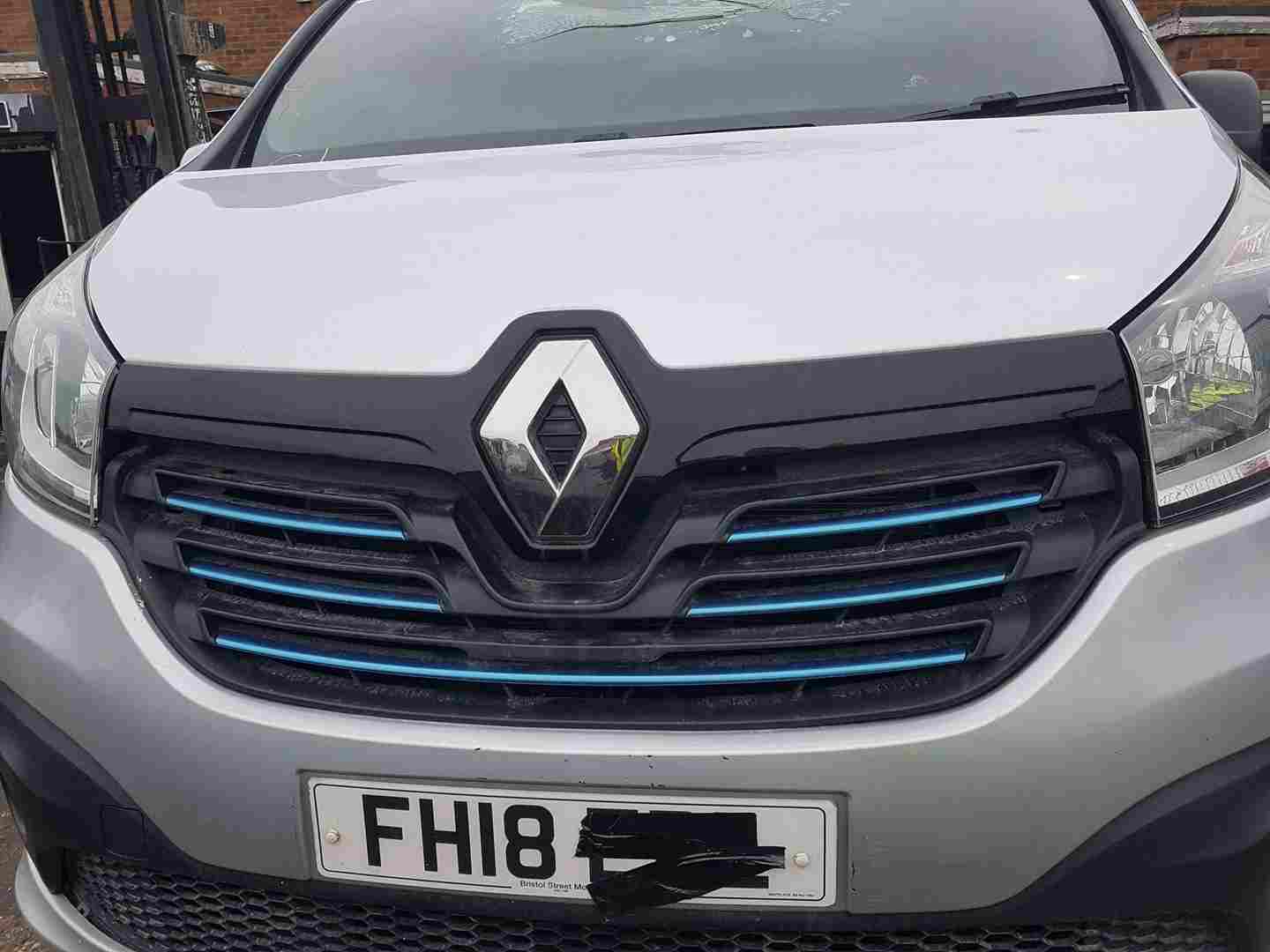 Thumb 5 Renault Trafic MK3 2014-2018 Front END Bumper Bonnet Wings Lights Silver Ted69