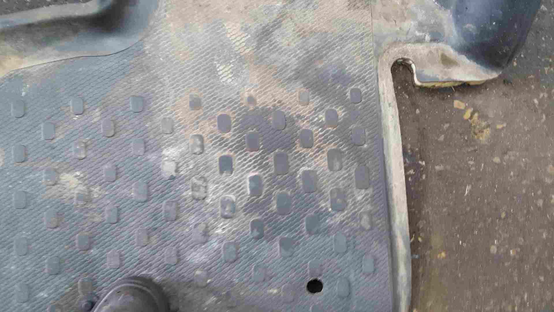 Thumb 7 Renault Trafic MK3 2014-2018 Front Footwell Flooring Liner Mat