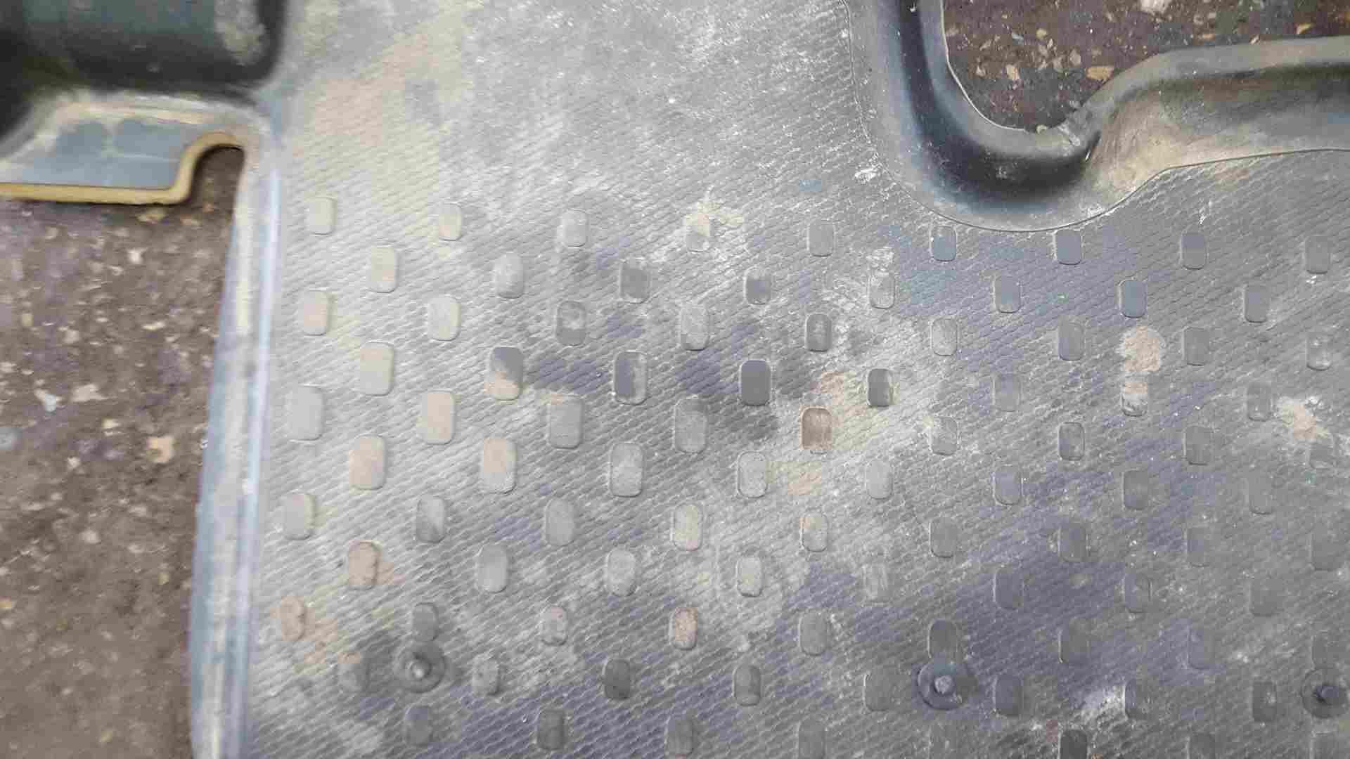 Thumb 8 Renault Trafic MK3 2014-2018 Front Footwell Flooring Liner Mat