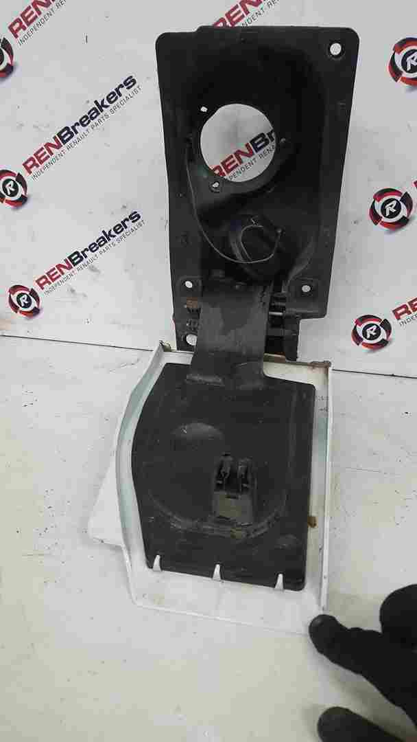 Thumb 3 Renault Trafic MK3 2014-2018 Fuel Flap + CAP Ov369 369 White 781209835r