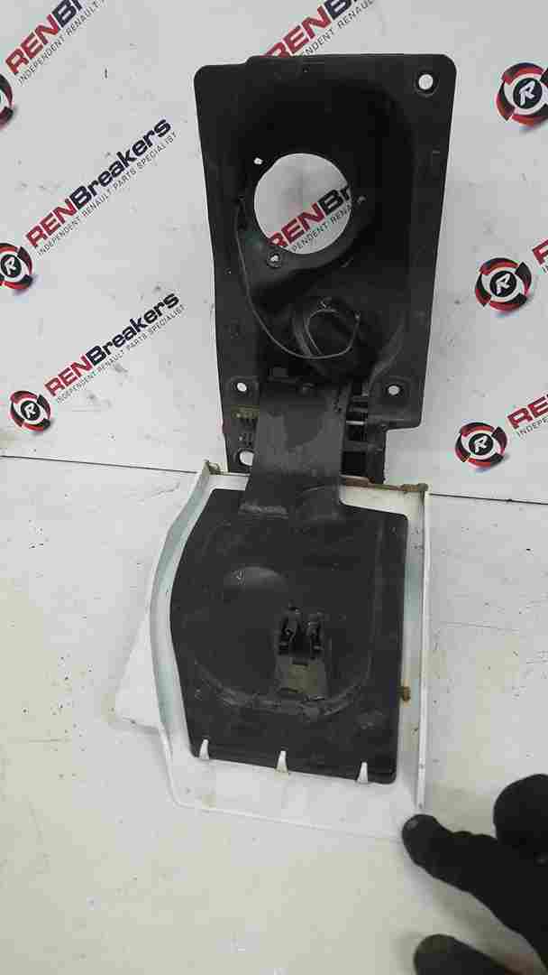 Thumb 4 Renault Trafic MK3 2014-2018 Fuel Flap + CAP Ov369 369 White 781209835r