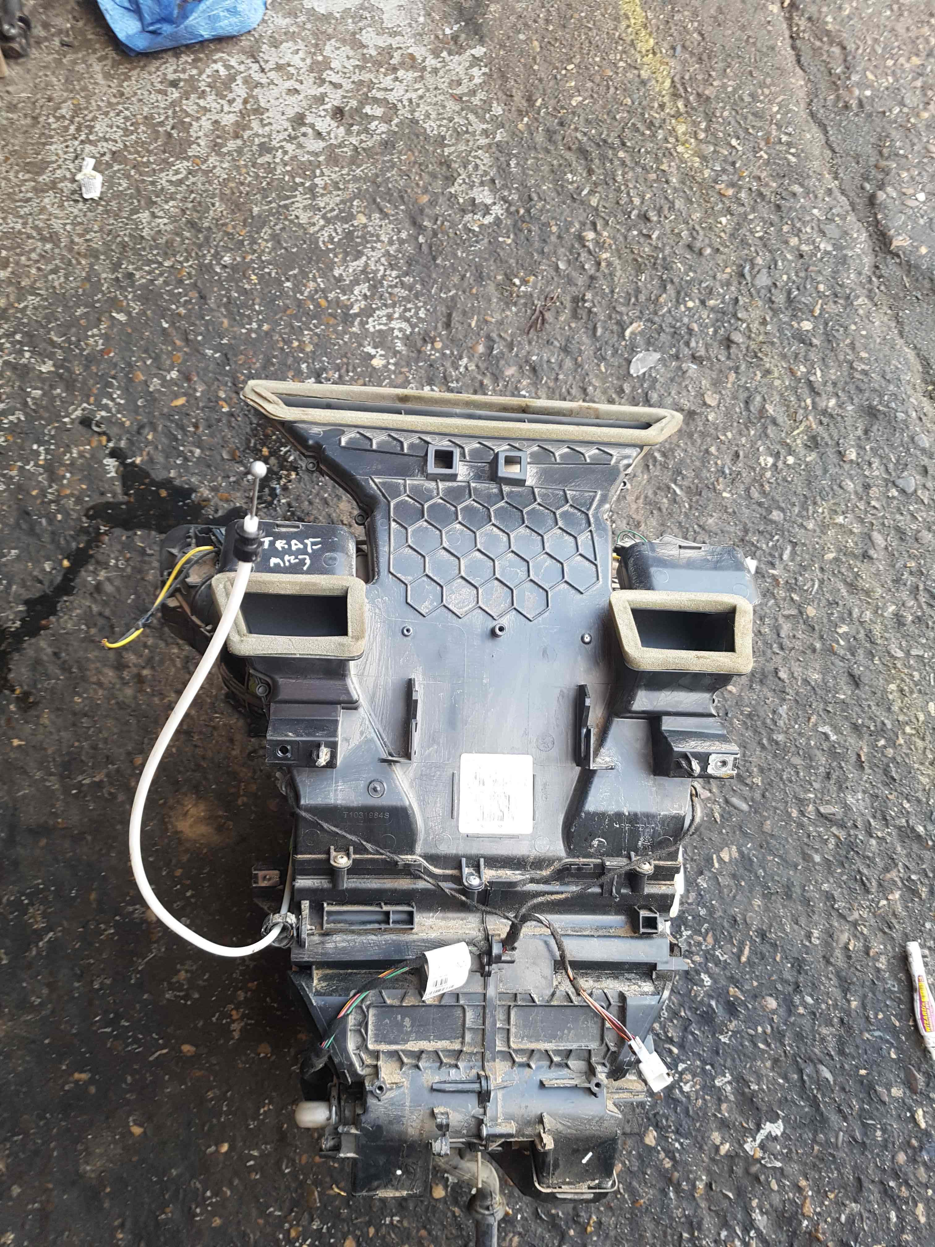 Thumb 10 Renault Trafic MK3 2014-2018 Heater Blower Motor FAN Matrix 272700324r