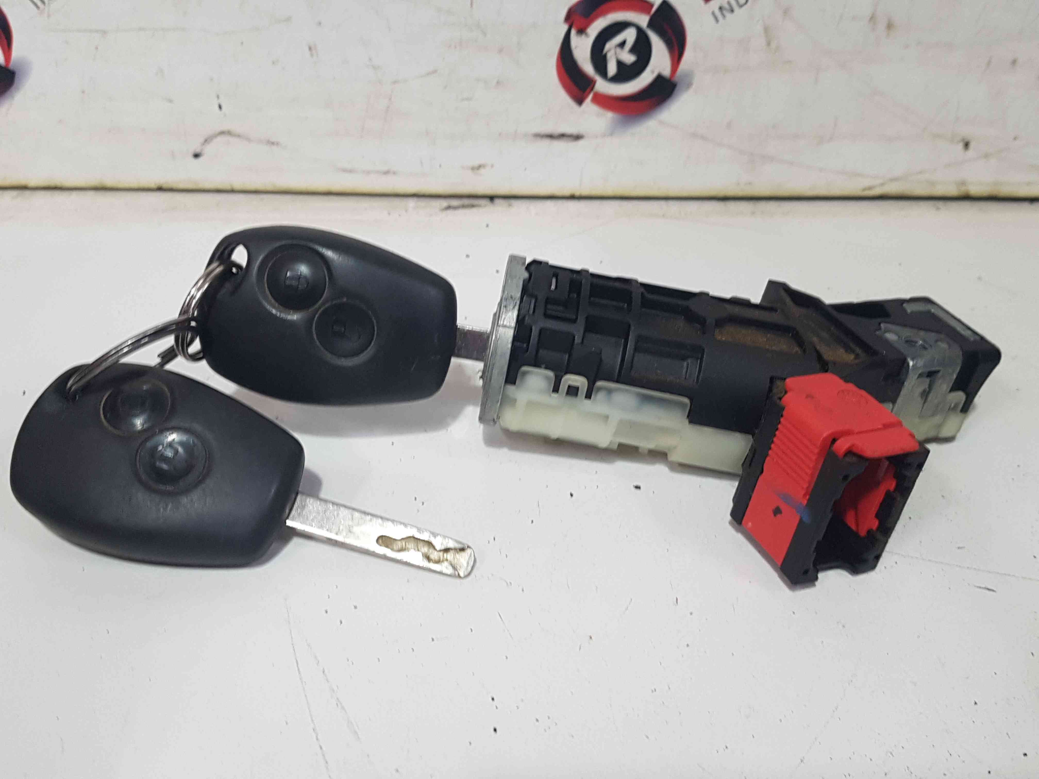 Thumb 6 Renault Trafic MK3 2014-2018 Ignition Barrel + X2 Keys 487009186R