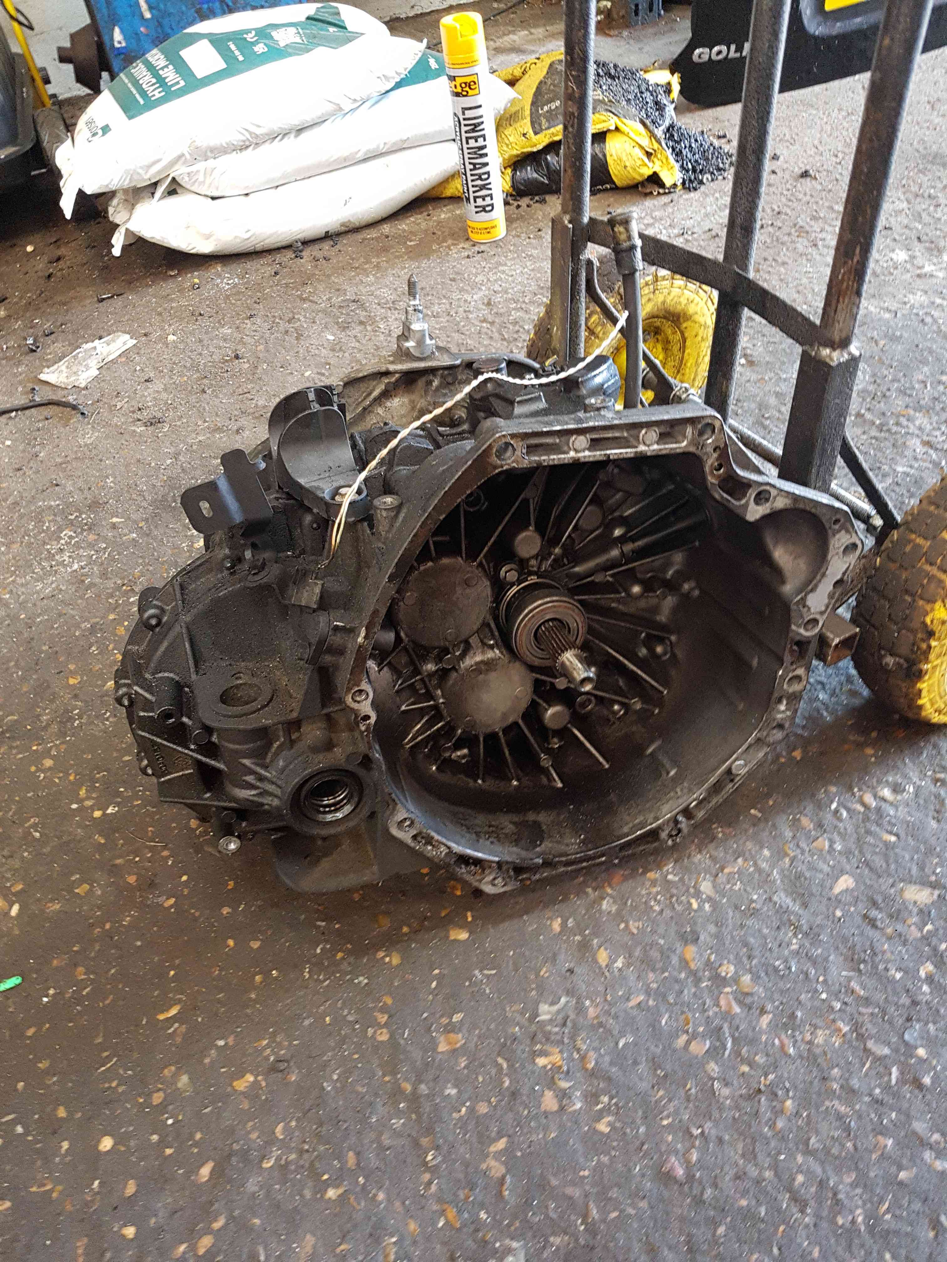Thumb 4 Renault Trafic MK3 2014-2018 Manual Gearbox PF6 050 Pf6050 6 Speed