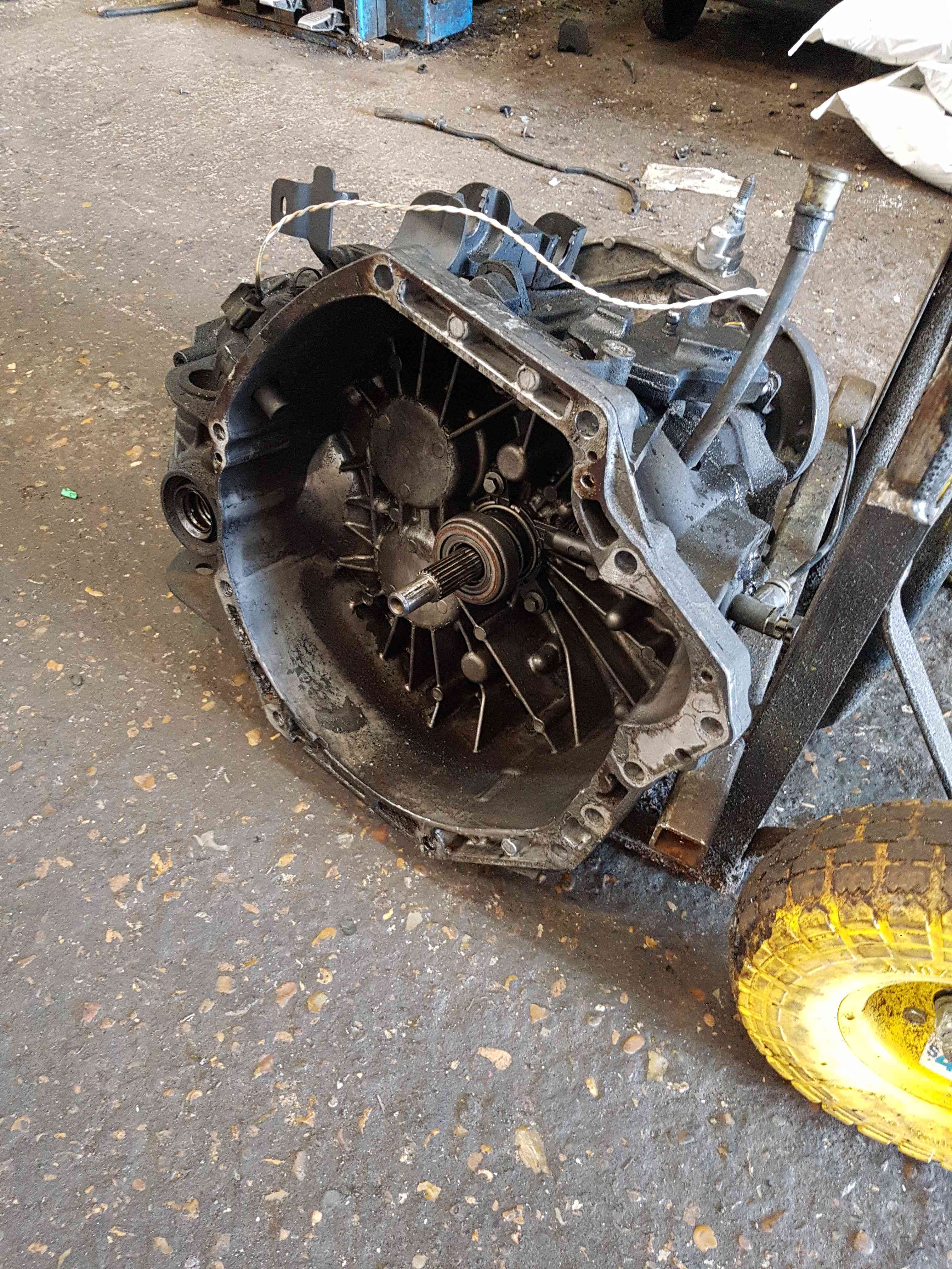 Thumb 9 Renault Trafic MK3 2014-2018 Manual Gearbox PF6 050 Pf6050 6 Speed