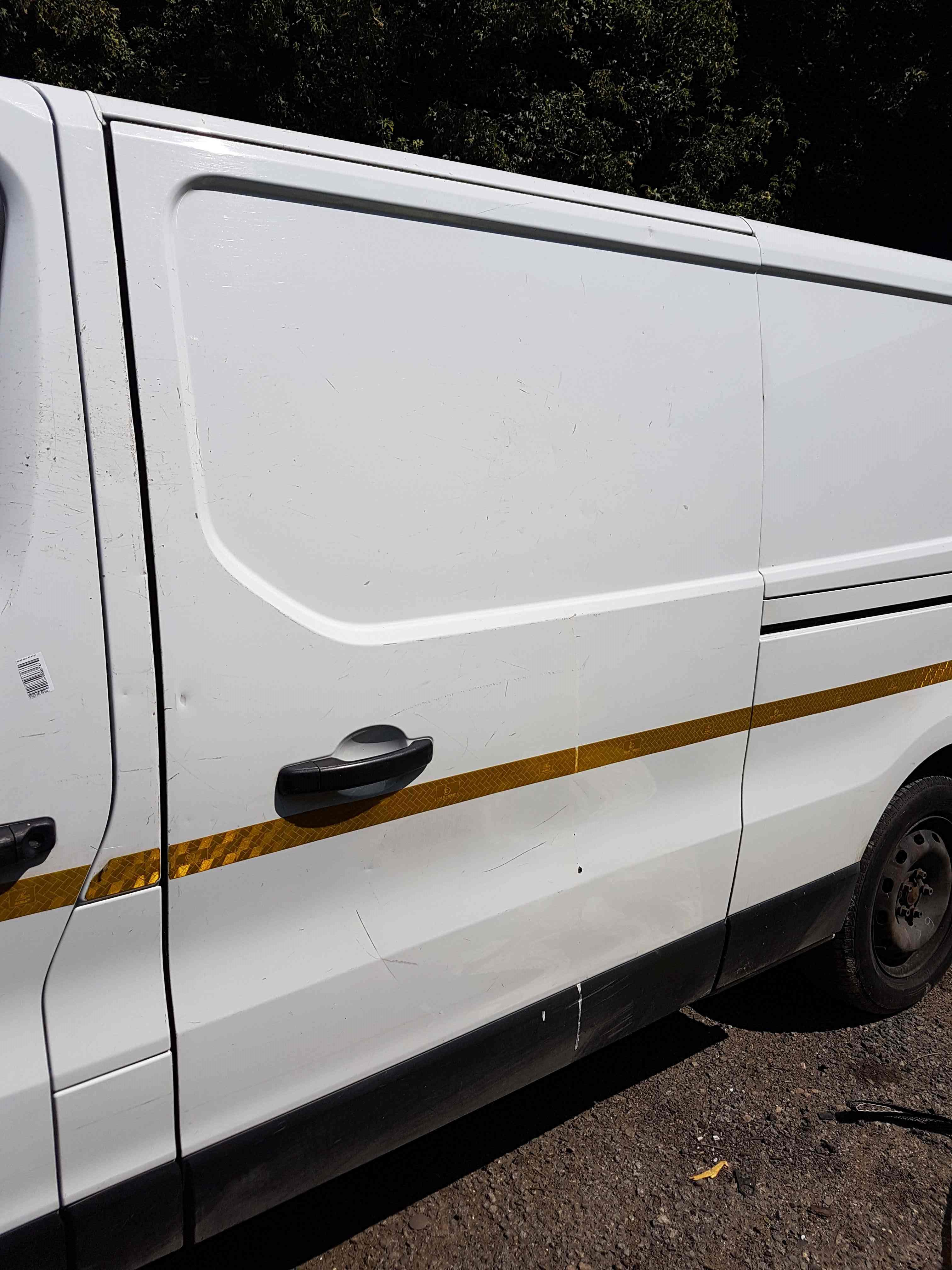 Thumb 2 Renault Trafic MK3 2014-2018 NS Passenger SIDE Door ICE White Ov369