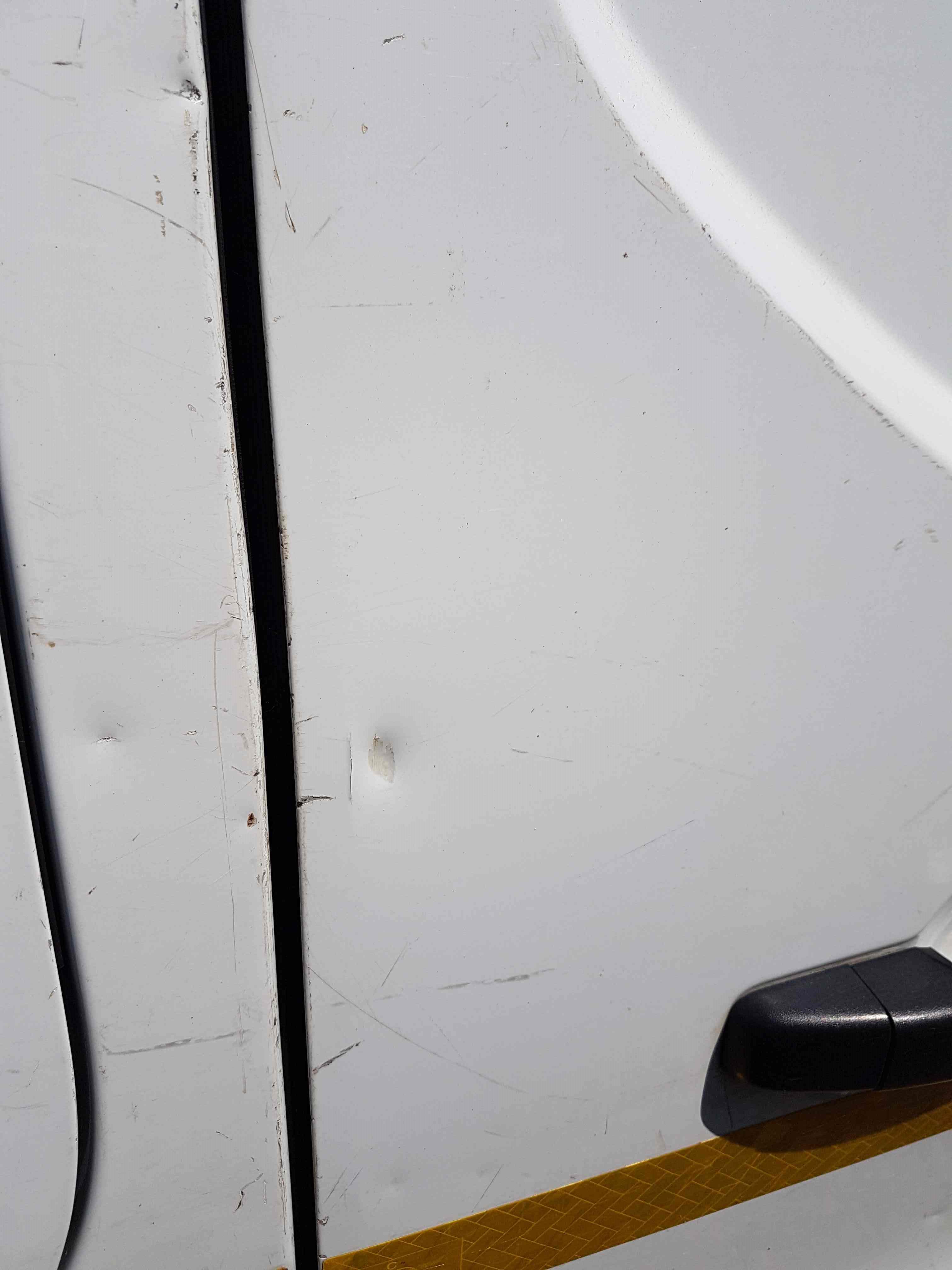 Thumb 3 Renault Trafic MK3 2014-2018 NS Passenger SIDE Door ICE White Ov369
