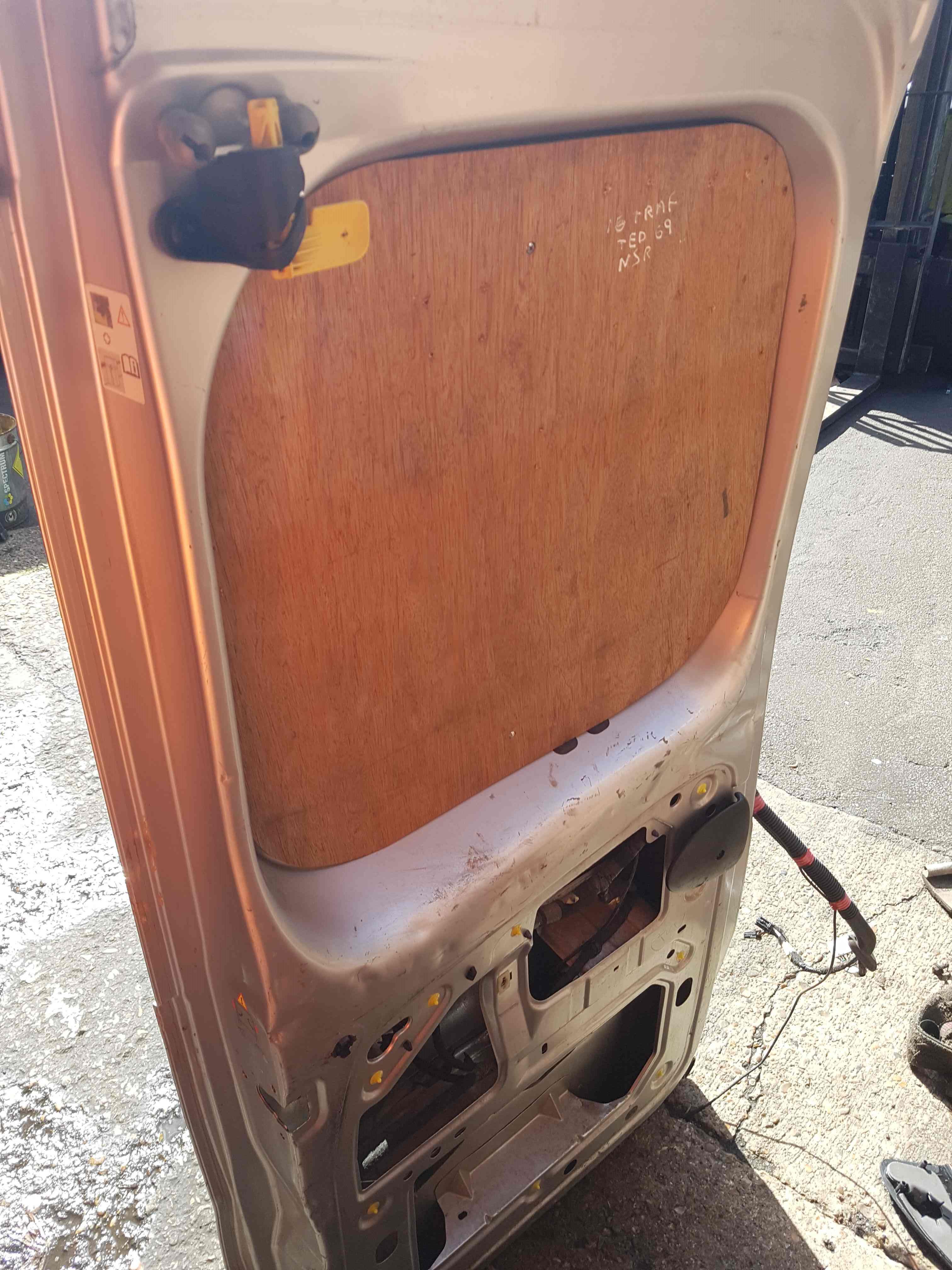 Thumb 3 Renault Trafic MK3 2014-2018 NSR Passenger Rear Door Silver Ted69