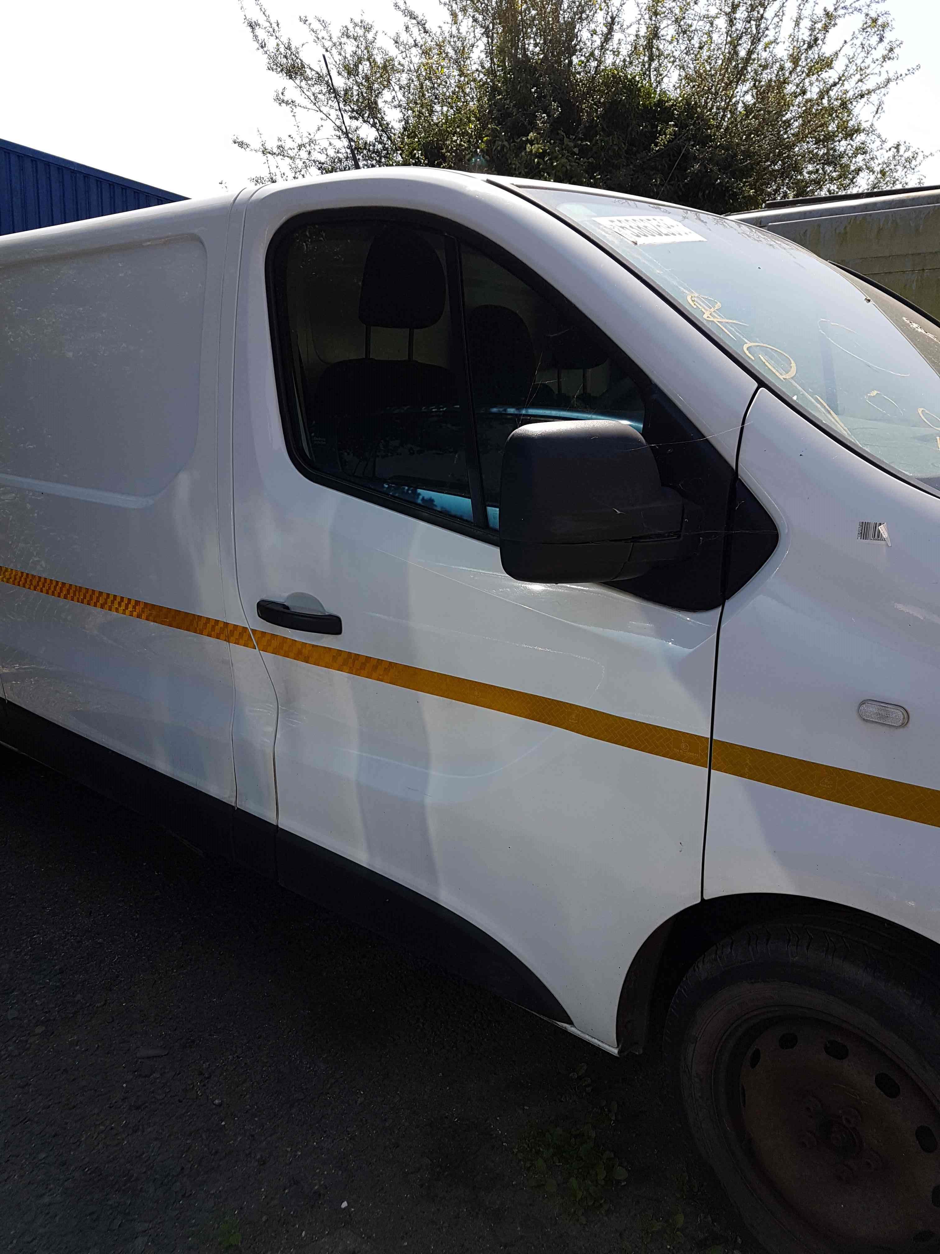 Thumb 2 Renault Trafic MK3 2014-2018 OSF Drivers Front Door ICE White Ov369