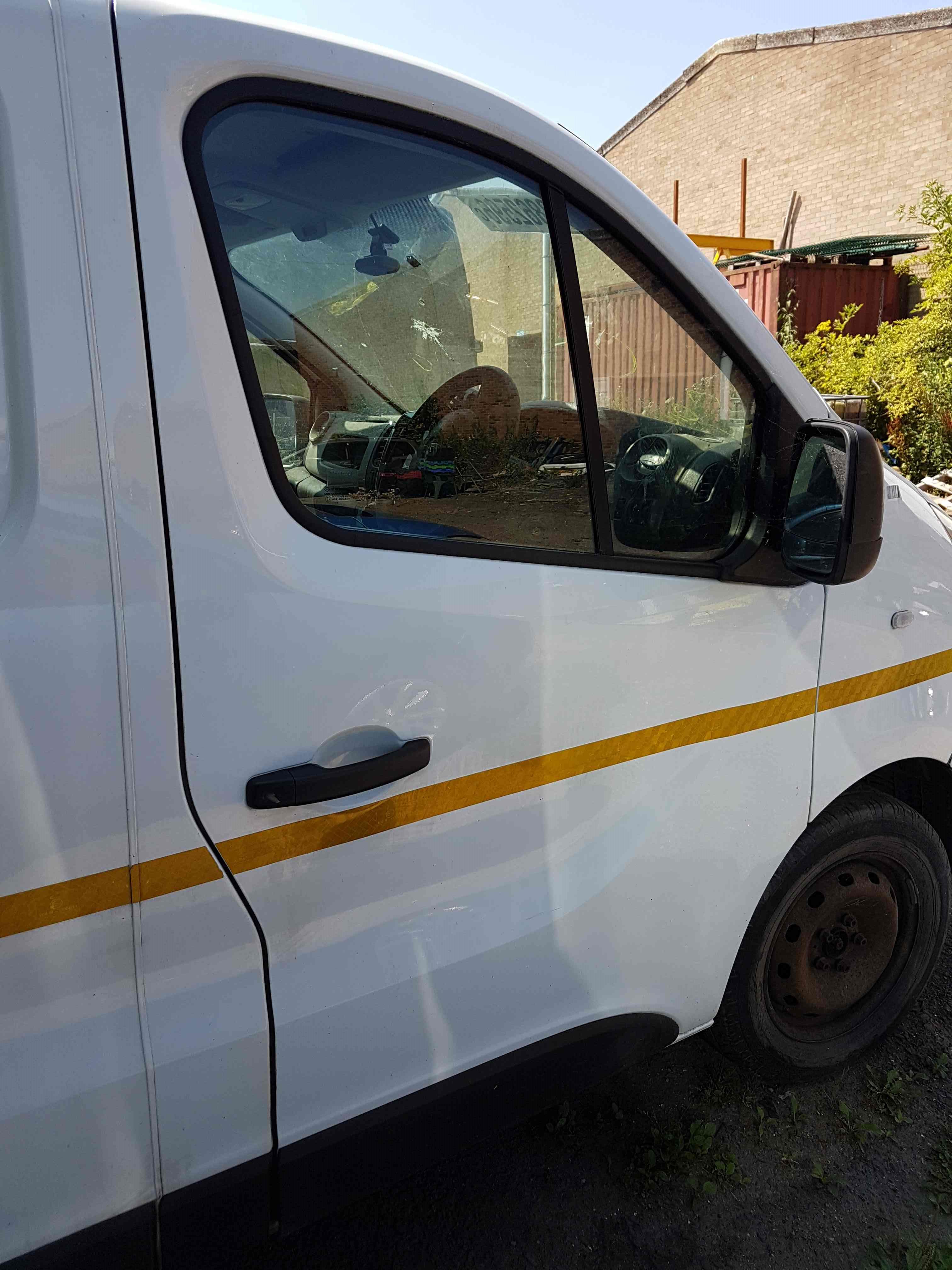 Thumb 3 Renault Trafic MK3 2014-2018 OSF Drivers Front Door ICE White Ov369